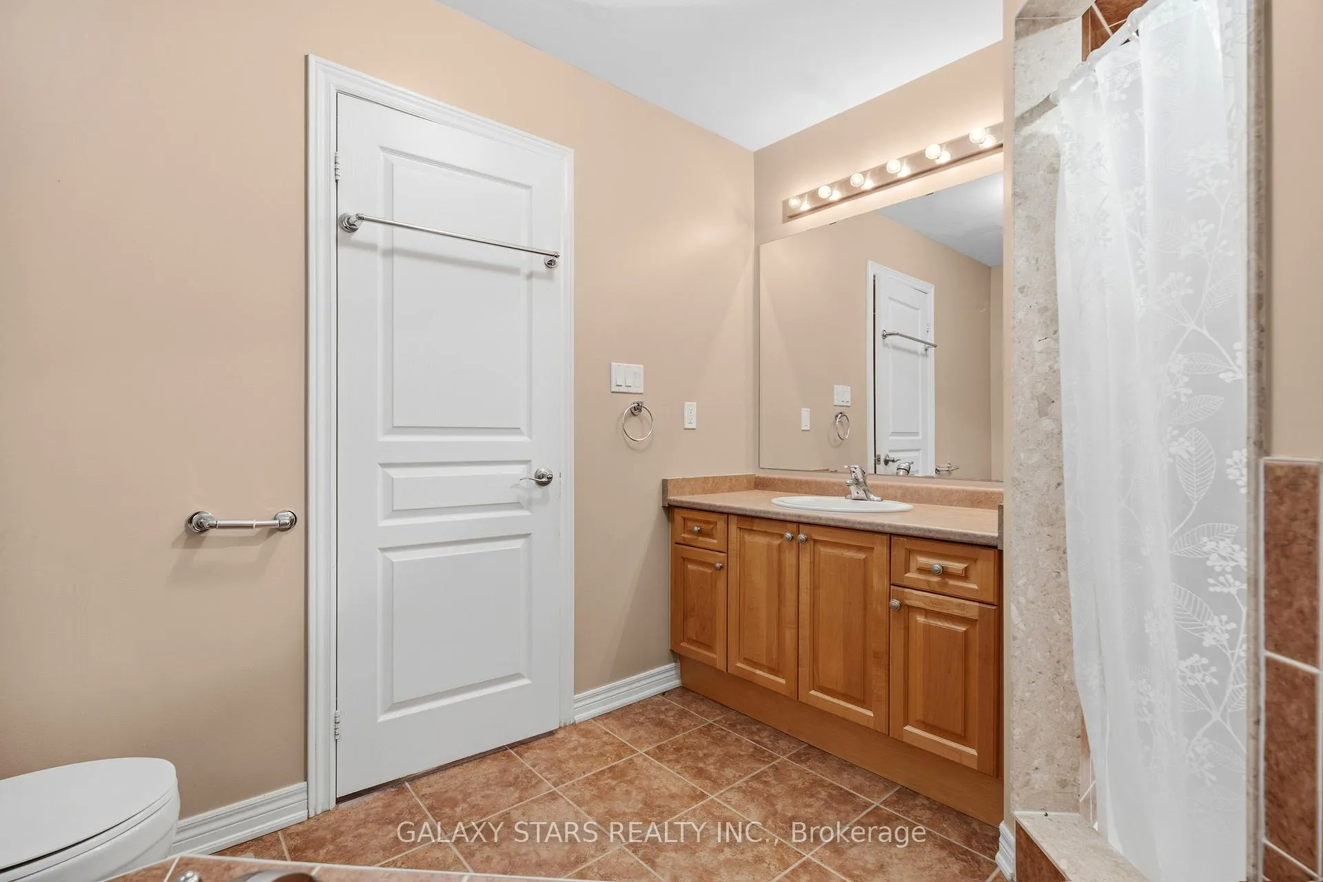 Photo 23 of 31 Radmore Place, Markham, Box Grove — HOMEH