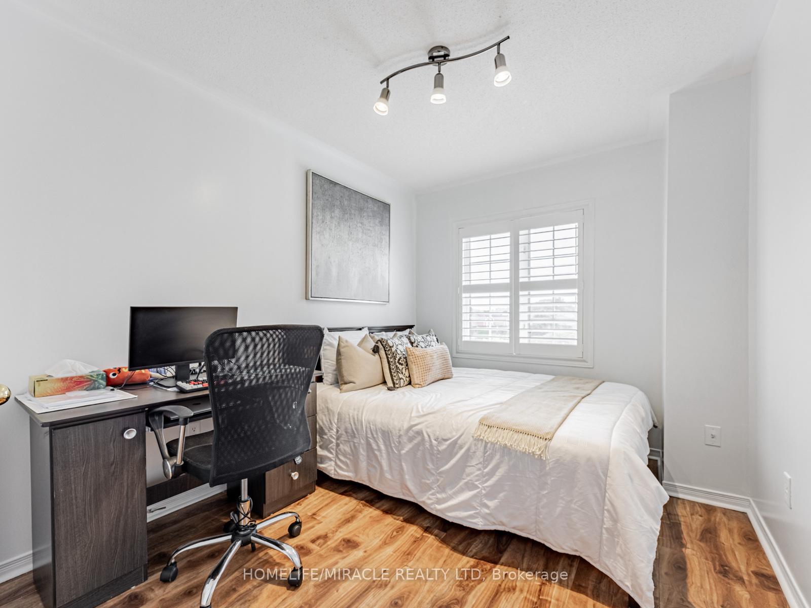 Photo 18 of 172 Gristone Crescent, Scarborough, Rouge — HOMEH