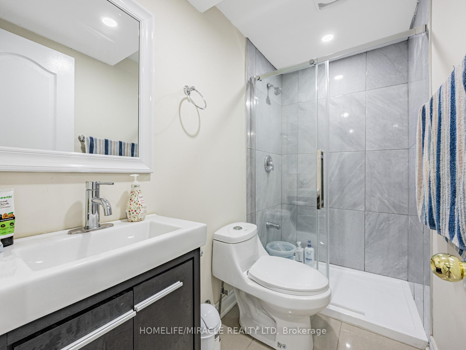 Photo 32 of 172 Gristone Crescent, Scarborough, Rouge — HOMEH