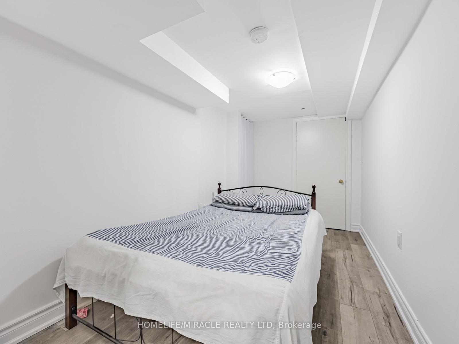 Photo 33 of 172 Gristone Crescent, Scarborough, Rouge — HOMEH