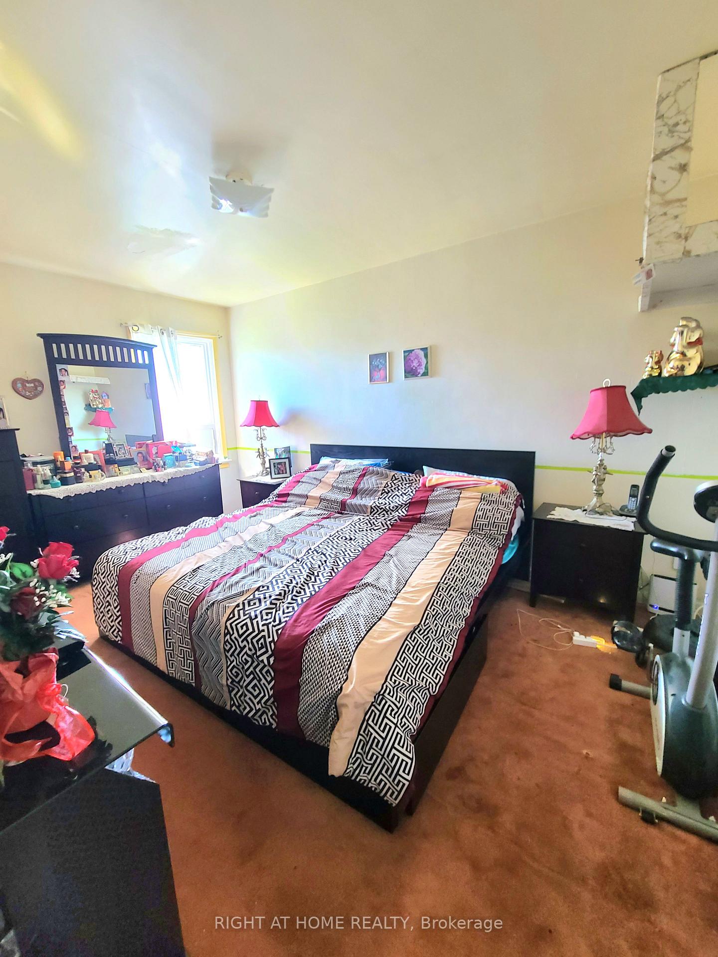 Photo 6 of 1477 Danforth Road, Scarborough, Bendale — HOMEH
