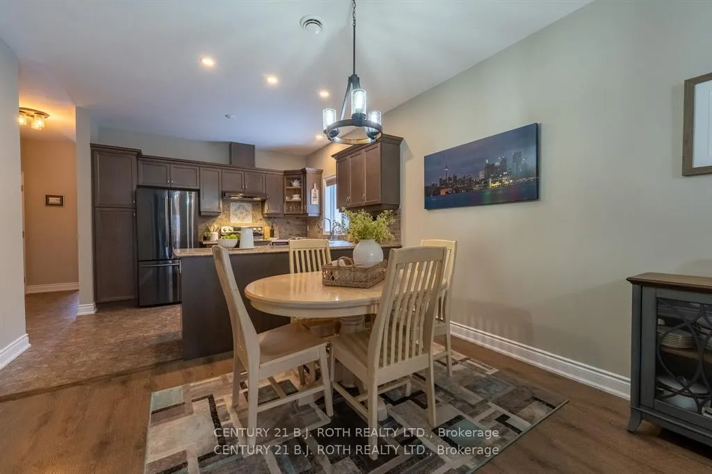 Photo 12 of 251 Lucy Lane, Orillia — HOMEH