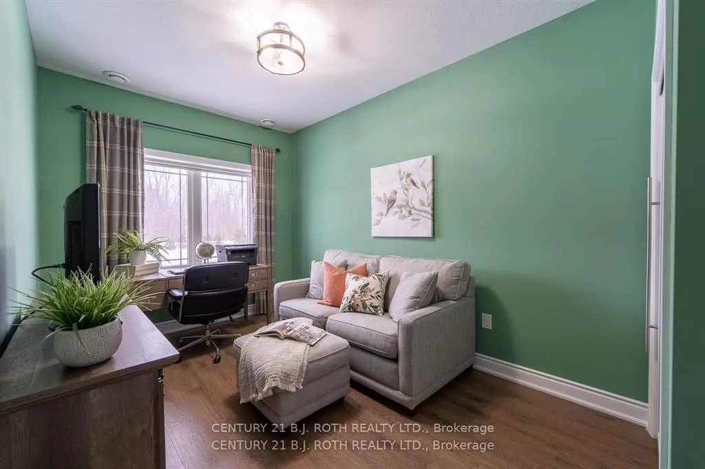 Photo 23 of 251 Lucy Lane, Orillia — HOMEH