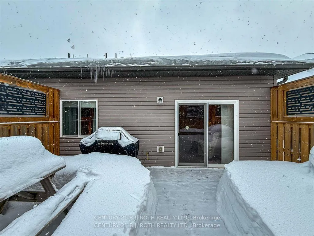 Photo 27 of 251 Lucy Lane, Orillia — HOMEH