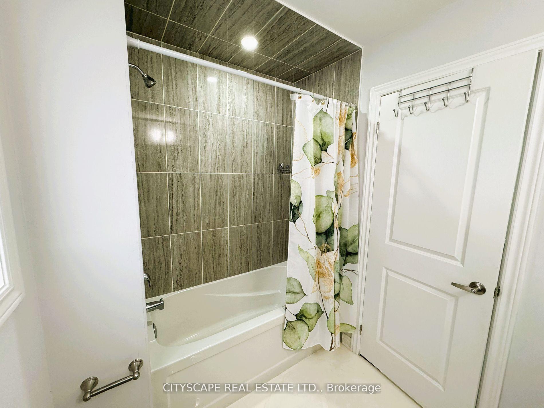 Photo 32 of 40 Sparkle Drive, Thorold, Rolling Meadows — HOMEH