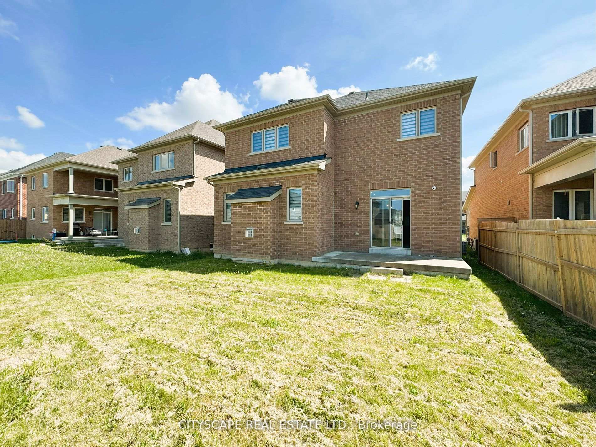 Photo 35 of 40 Sparkle Drive, Thorold, Rolling Meadows — HOMEH