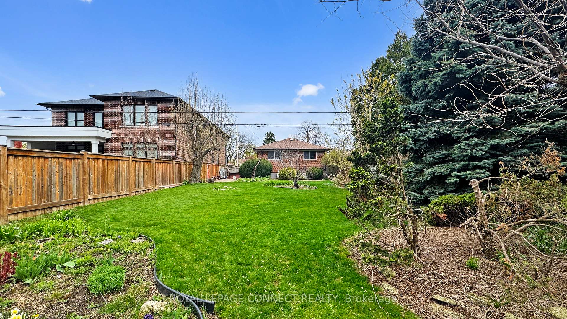 Photo 36 of 26 Bromton Drive, Scarborough, Bendale — HOMEH