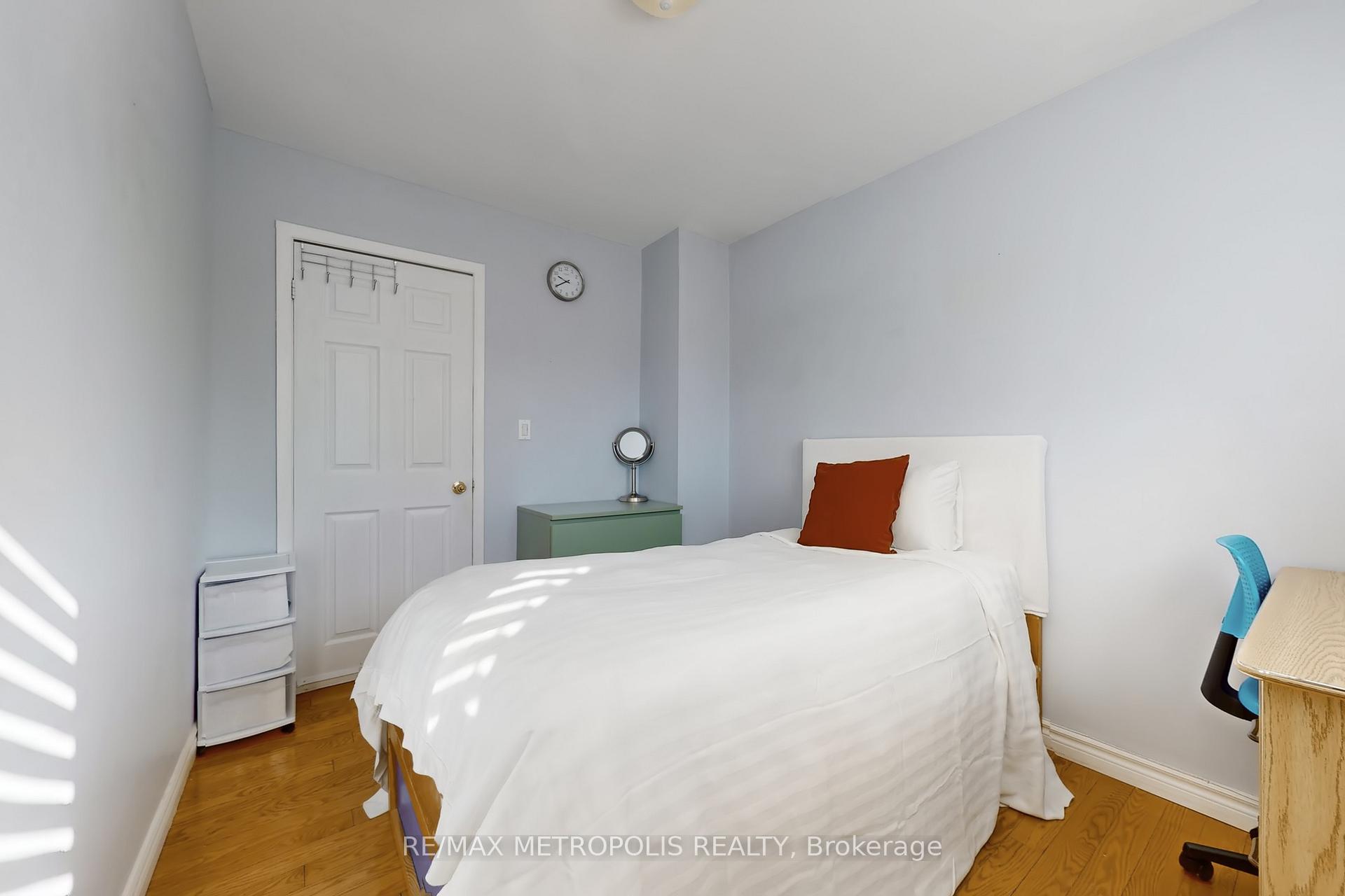 Photo 17 of 18 Hutcherson Square, Scarborough, Malvern — HOMEH
