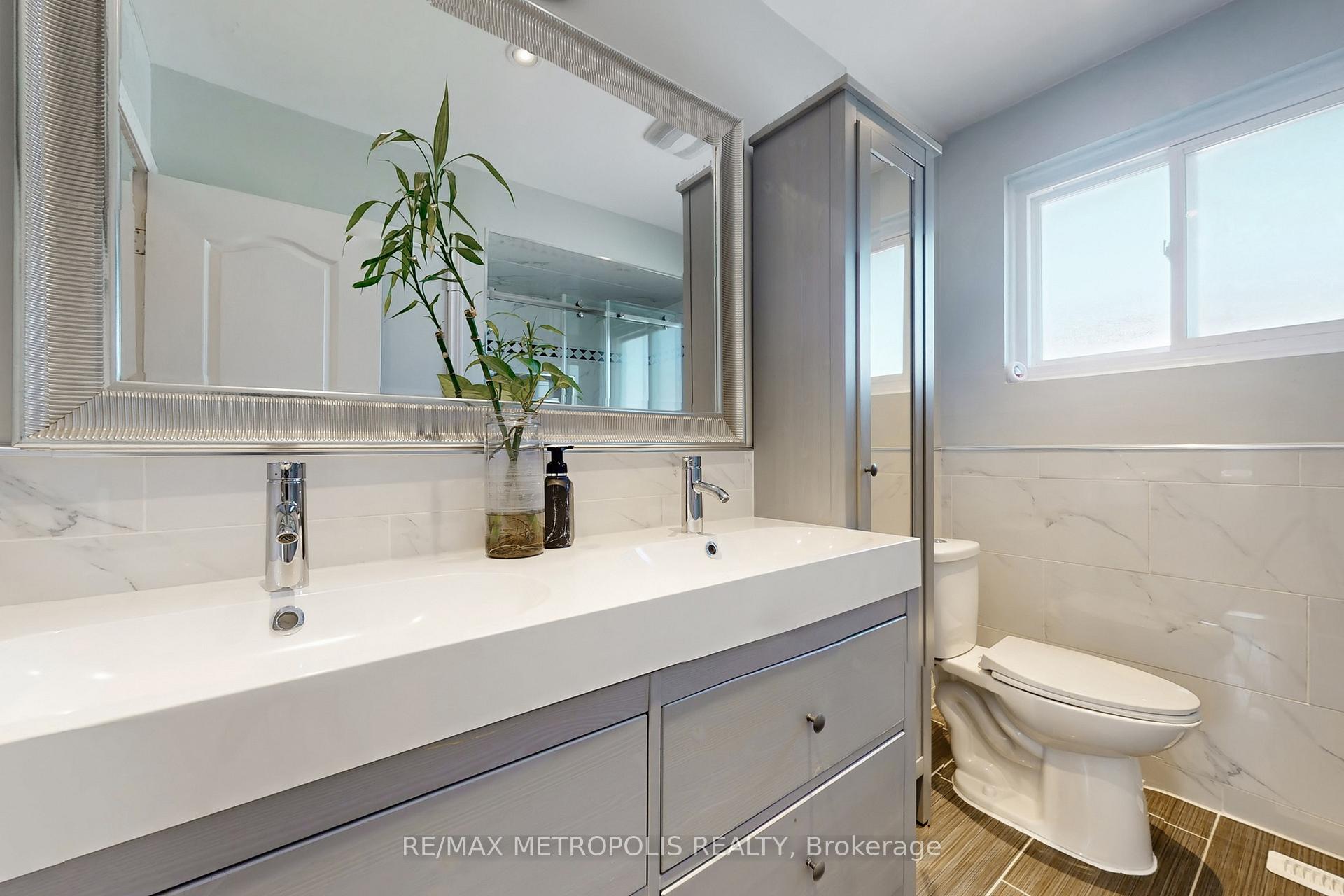 Photo 18 of 18 Hutcherson Square, Scarborough, Malvern — HOMEH