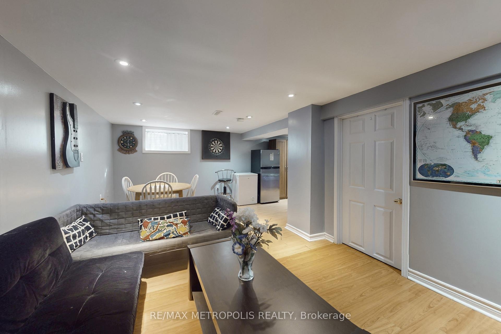 Photo 22 of 18 Hutcherson Square, Scarborough, Malvern — HOMEH