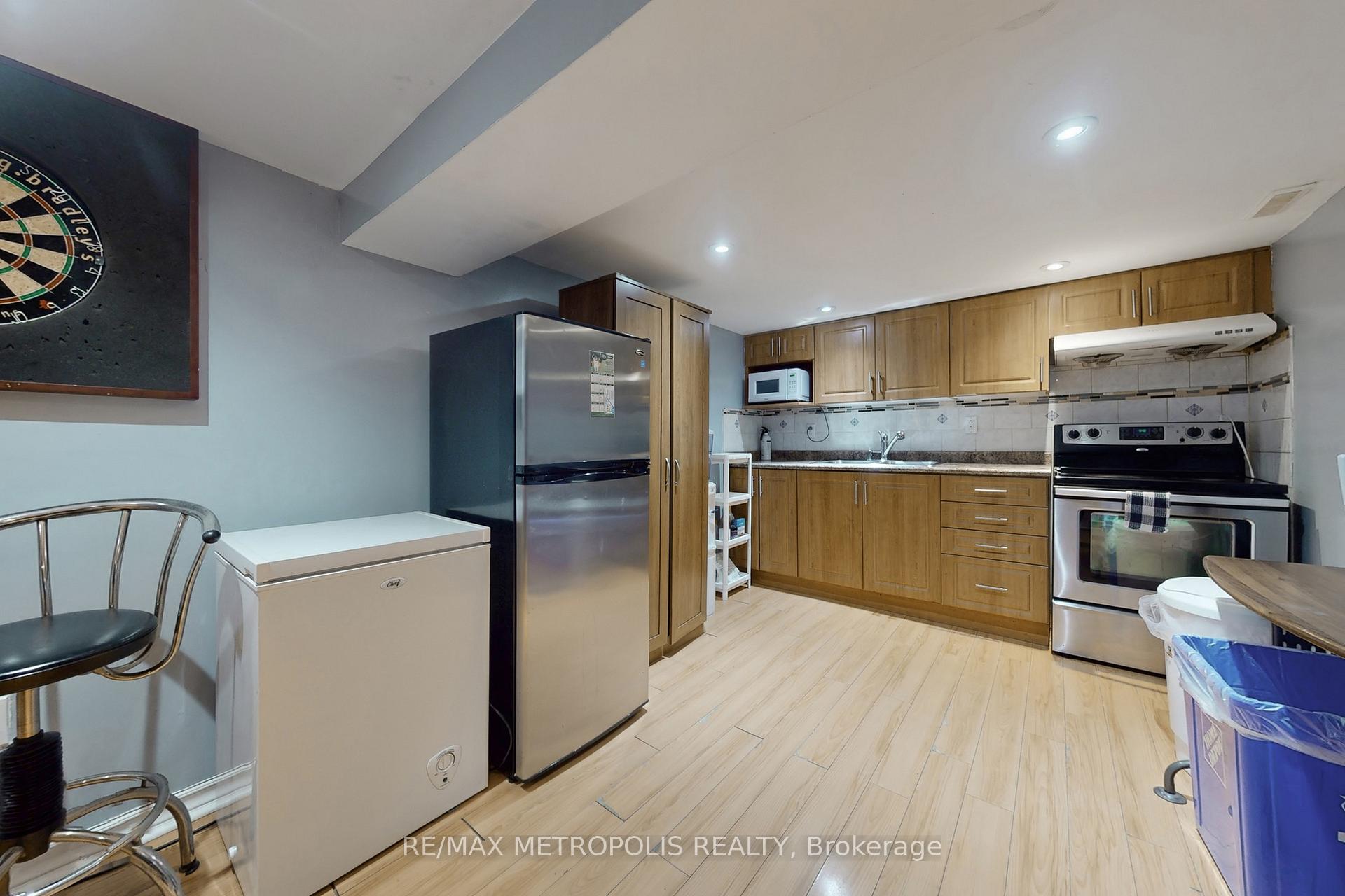 Photo 24 of 18 Hutcherson Square, Scarborough, Malvern — HOMEH