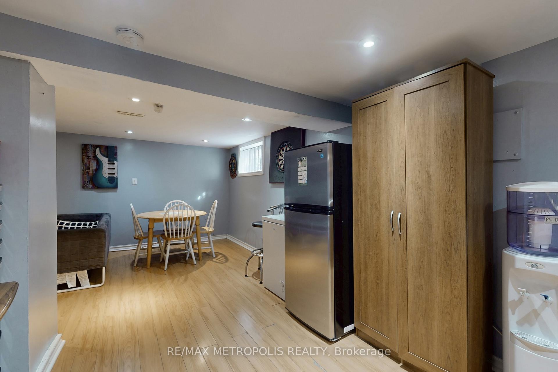 Photo 25 of 18 Hutcherson Square, Scarborough, Malvern — HOMEH