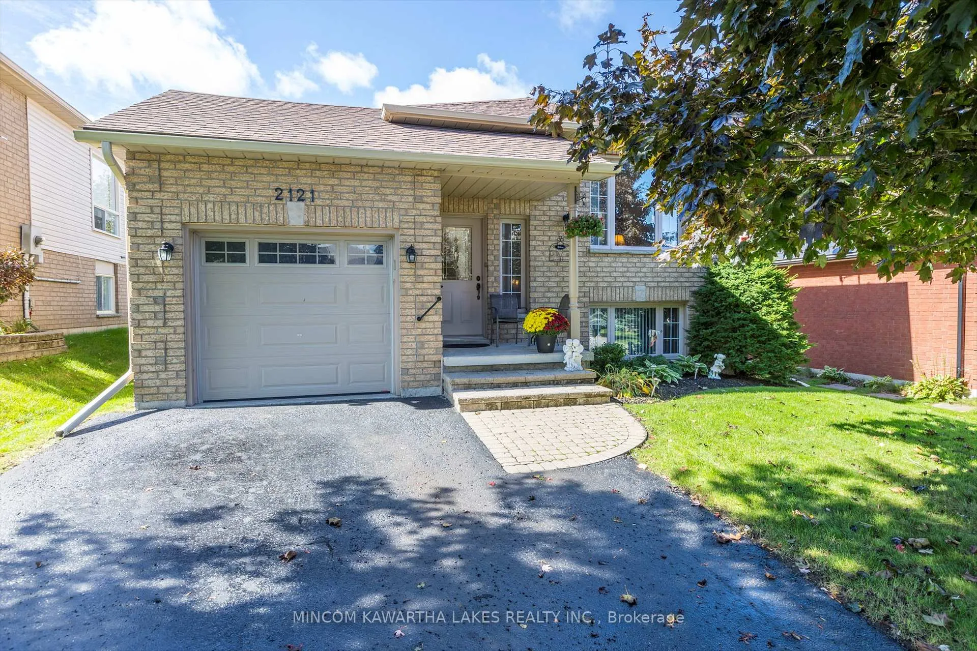Photo 6 of 2121 Easthill Drive, Peterborough, Ashburnham Ward 4 — HOMEH