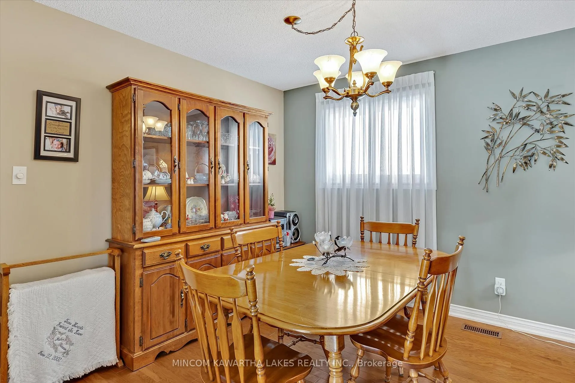 Photo 12 of 2121 Easthill Drive, Peterborough, Ashburnham Ward 4 — HOMEH