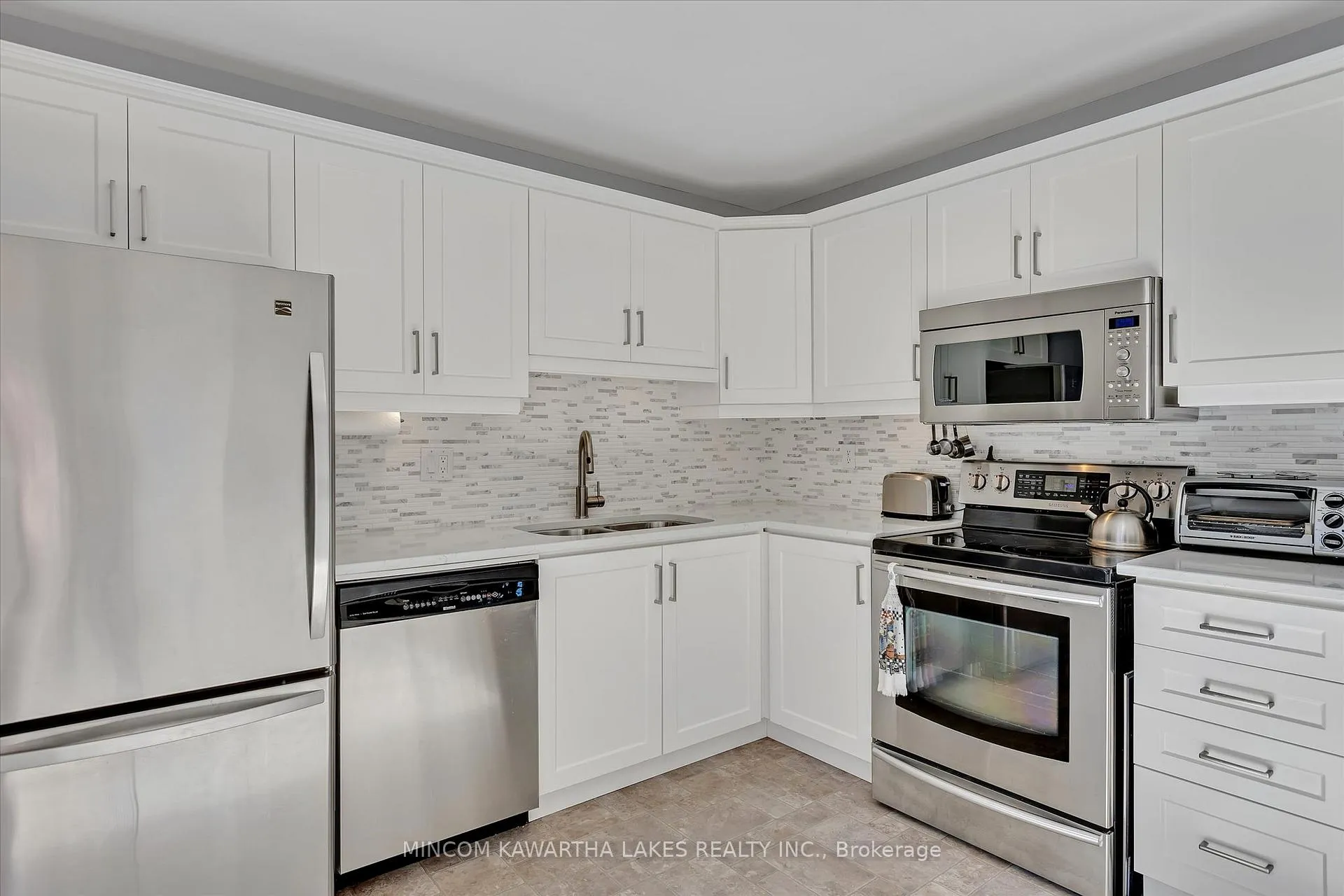 Photo 16 of 2121 Easthill Drive, Peterborough, Ashburnham Ward 4 — HOMEH