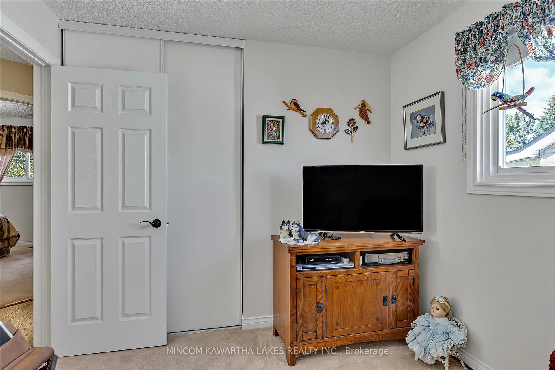 Photo 25 of 2121 Easthill Drive, Peterborough, Ashburnham Ward 4 — HOMEH