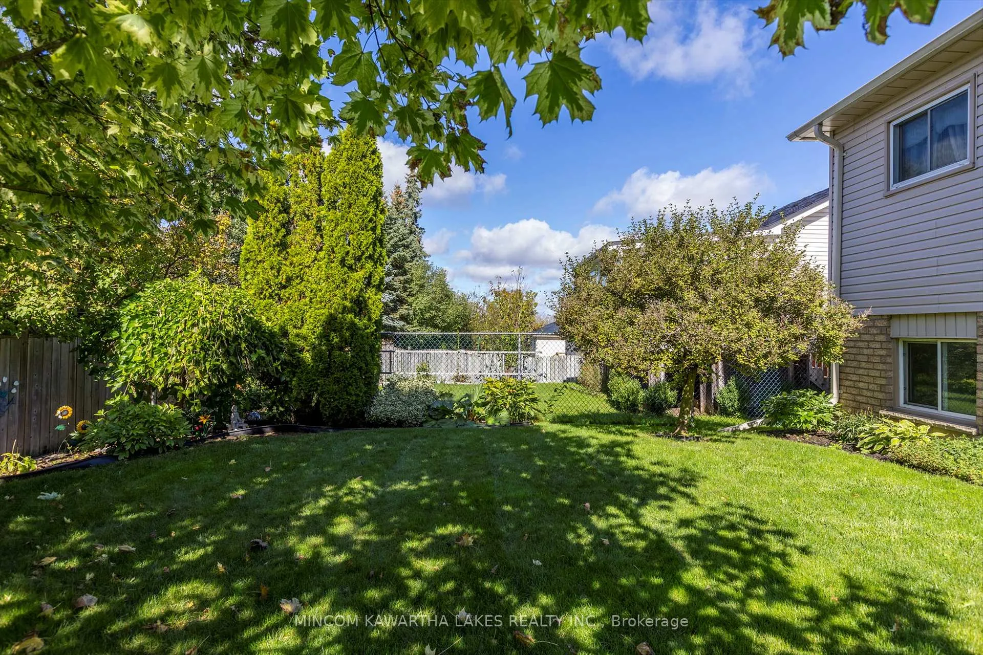Photo 38 of 2121 Easthill Drive, Peterborough, Ashburnham Ward 4 — HOMEH