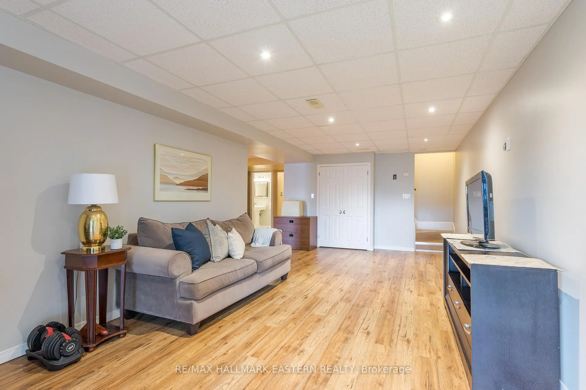 Photo 76 of 531 Garbutt Terrace, Peterborough, Northcrest Ward 5 — HOMEH