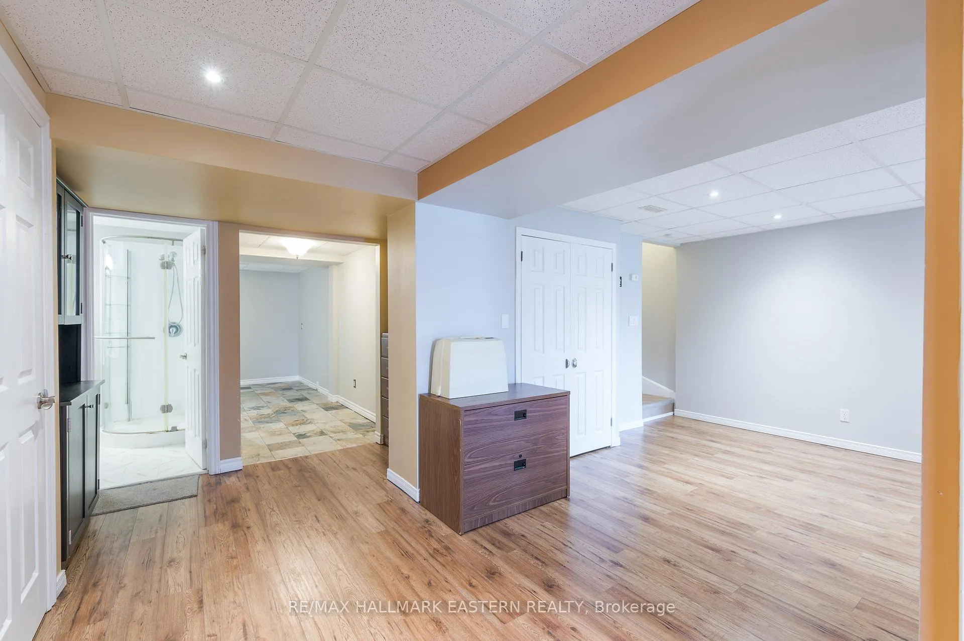 Photo 86 of 531 Garbutt Terrace, Peterborough, Northcrest Ward 5 — HOMEH