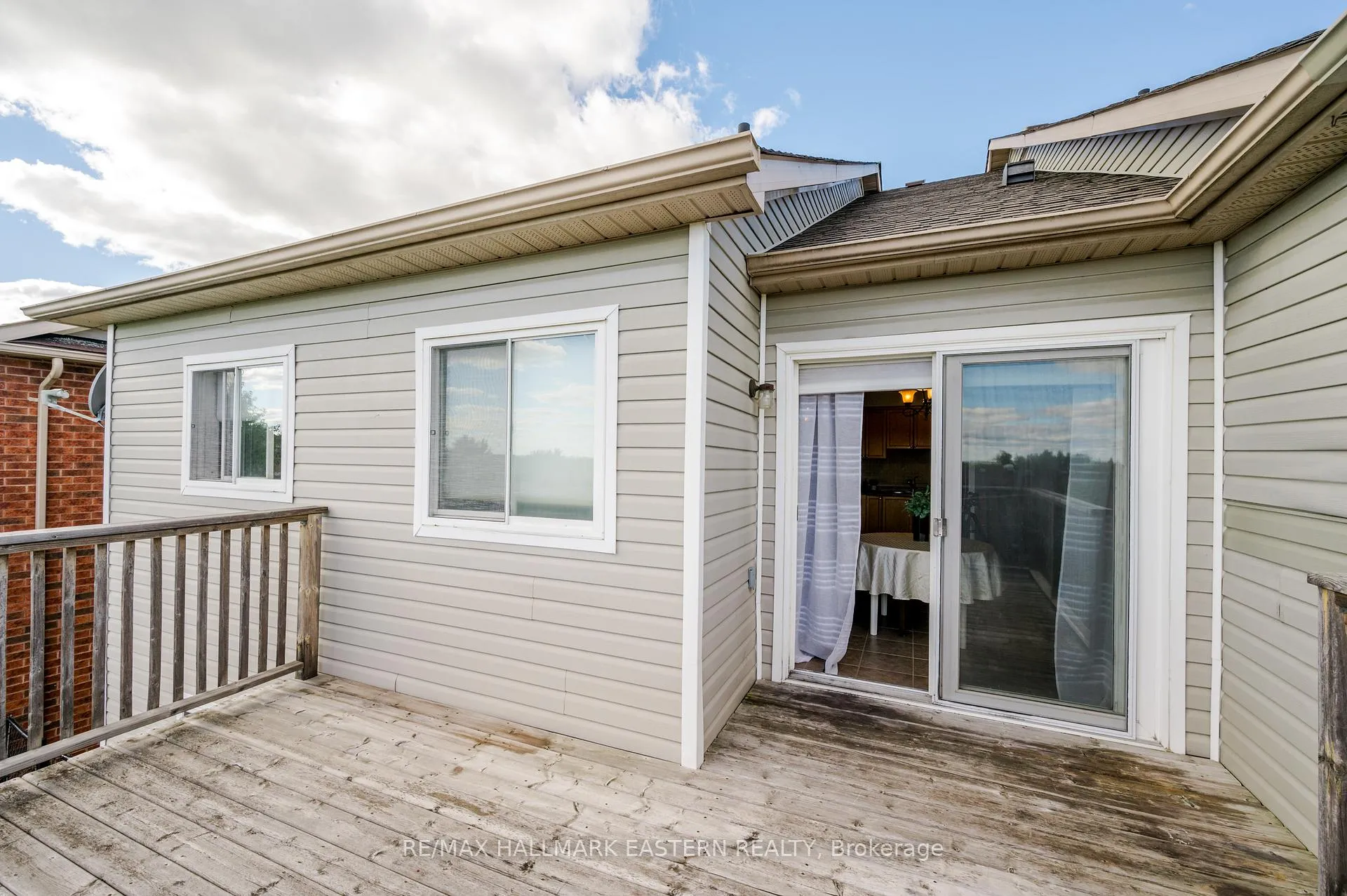 Photo 101 of 531 Garbutt Terrace, Peterborough, Northcrest Ward 5 — HOMEH