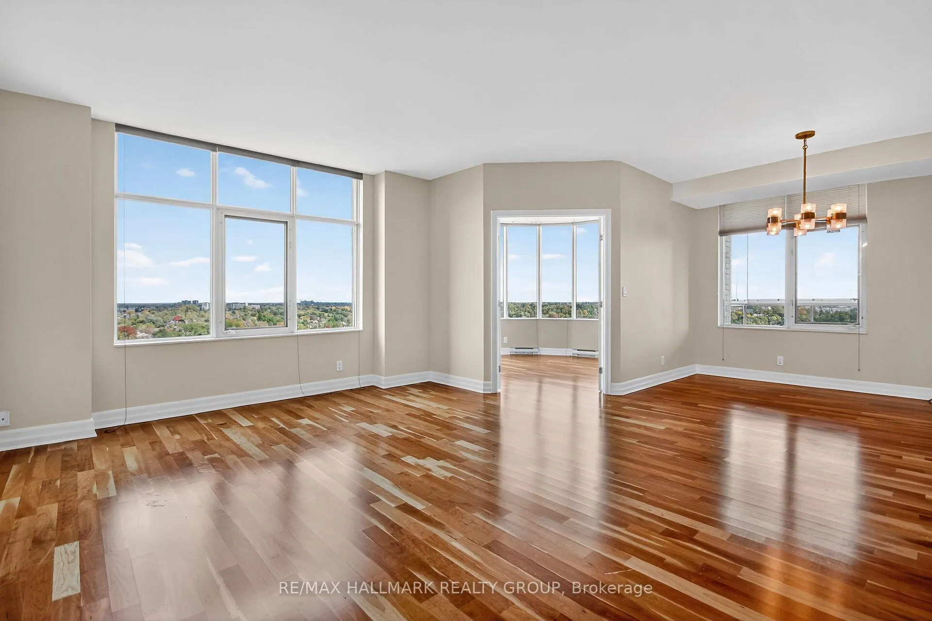 Photo 7 of Unit 1707, 3590 Rivergate Way, Ottawa, Quinterra — HOMEH