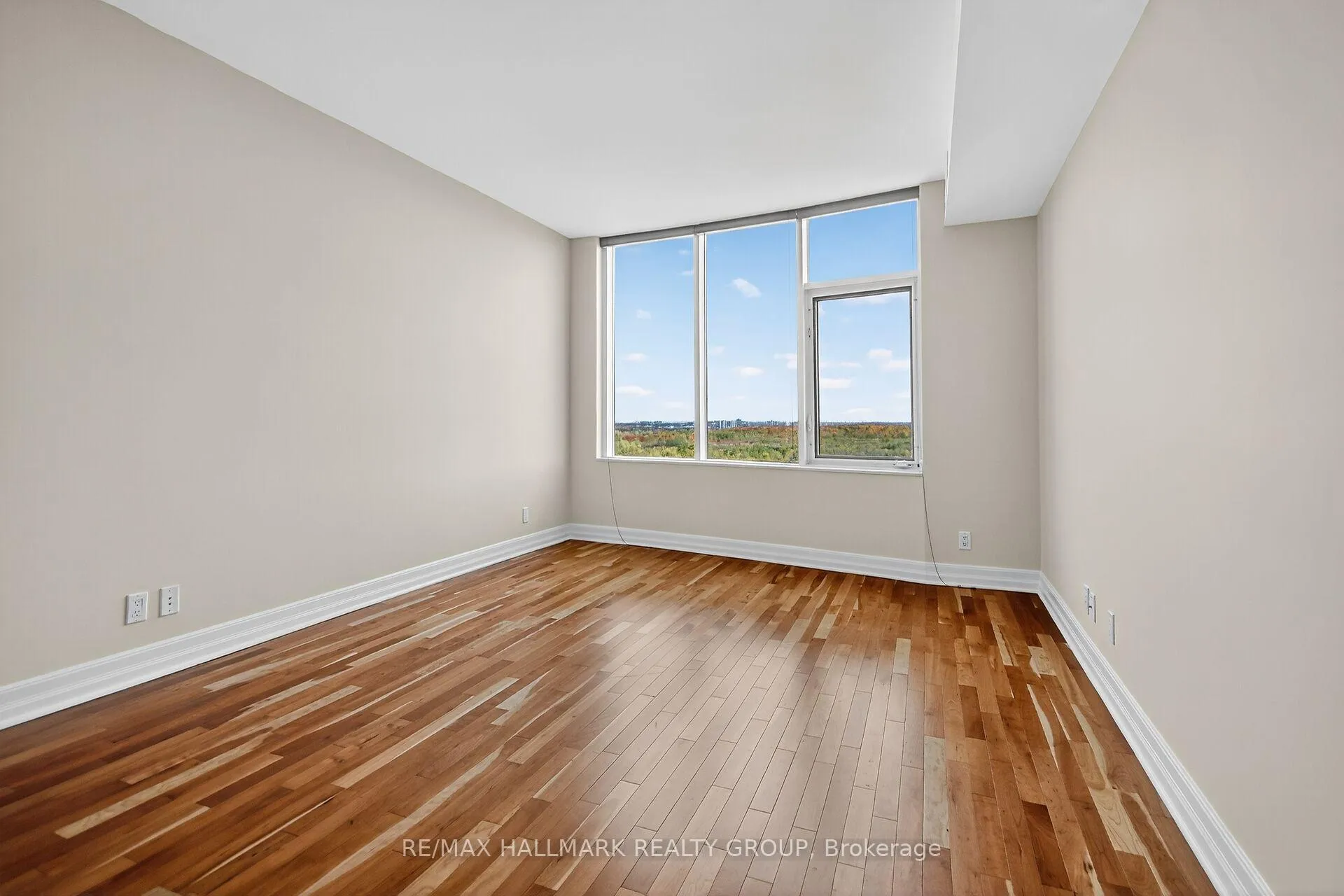 Photo 19 of Unit 1707, 3590 Rivergate Way, Ottawa, Quinterra — HOMEH