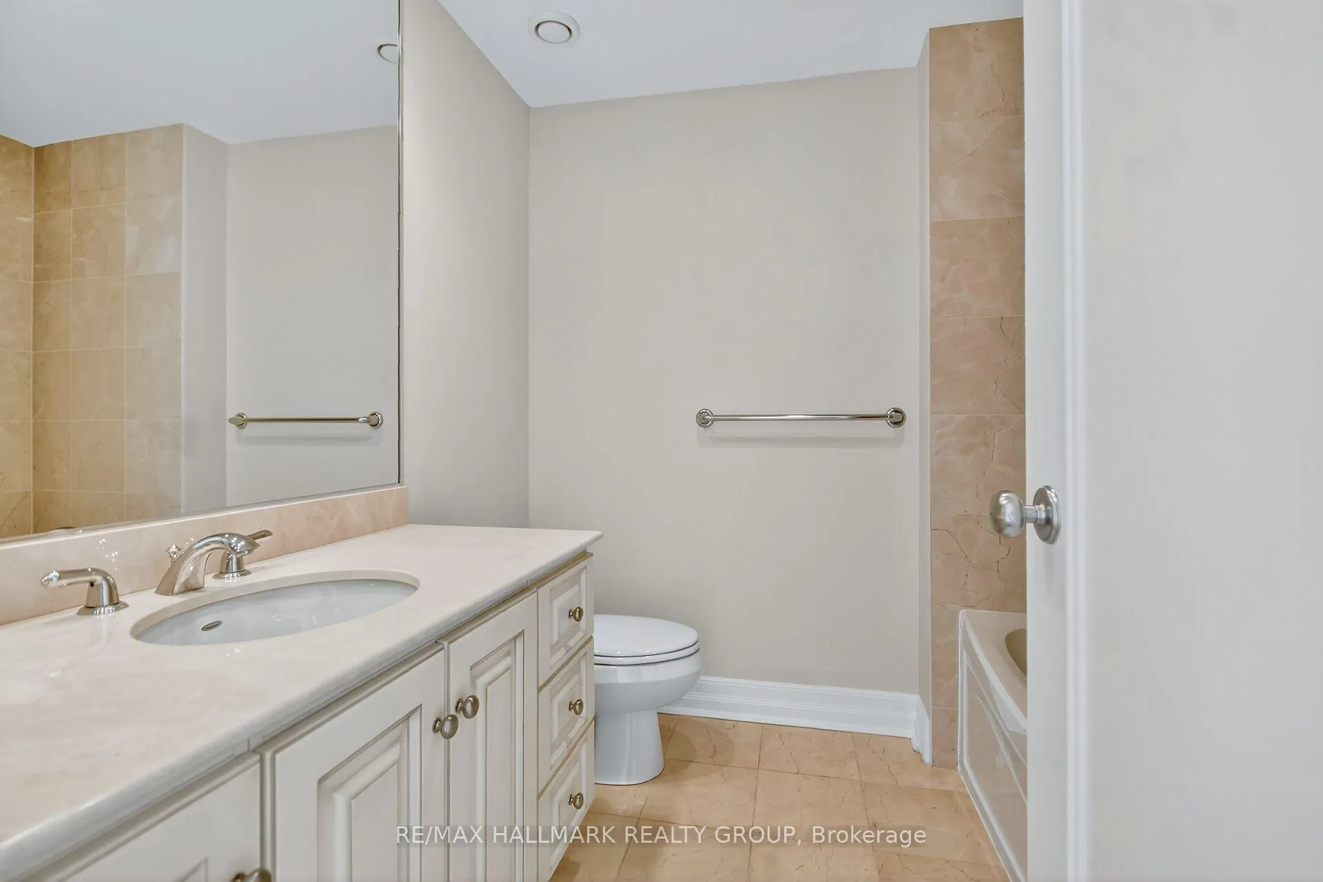 Photo 24 of Unit 1707, 3590 Rivergate Way, Ottawa, Quinterra — HOMEH
