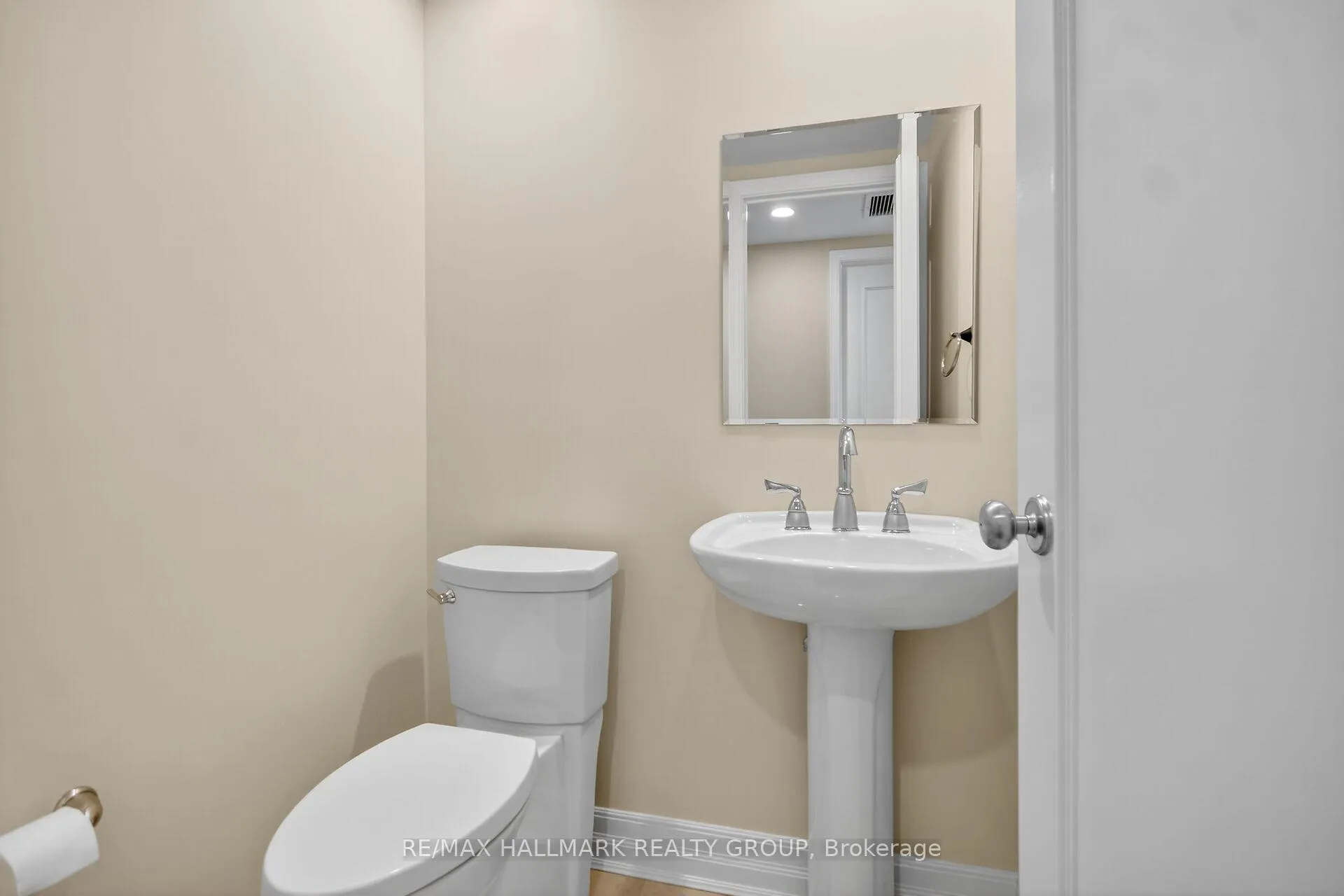 Photo 25 of Unit 1707, 3590 Rivergate Way, Ottawa, Quinterra — HOMEH