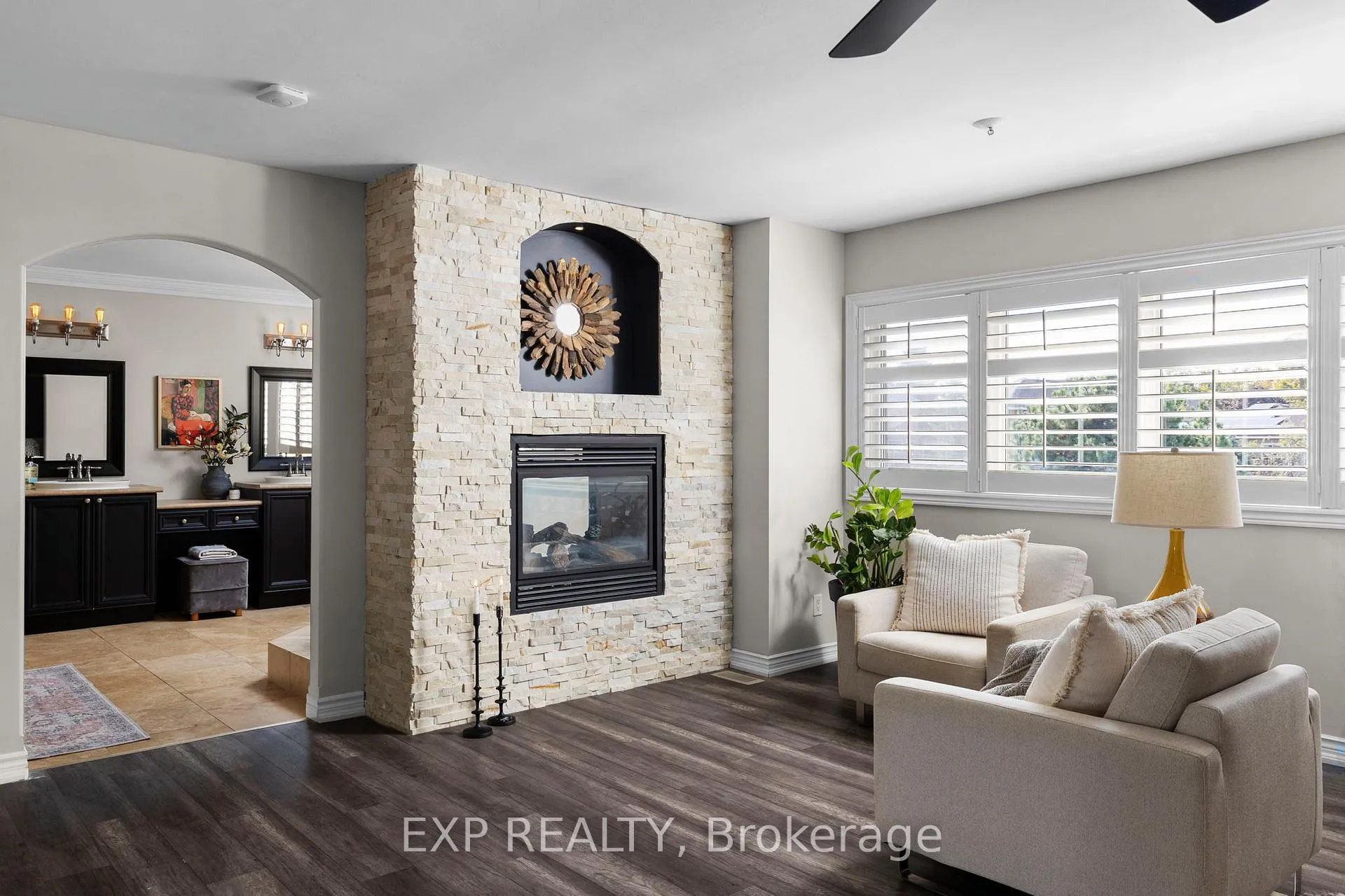 Photo 20 of 71 Cityview Circle, Barrie, Holly — HOMEH