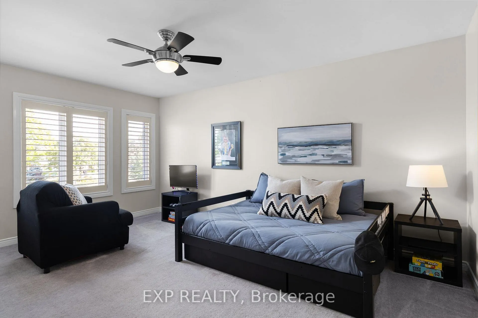 Photo 25 of 71 Cityview Circle, Barrie, Holly — HOMEH