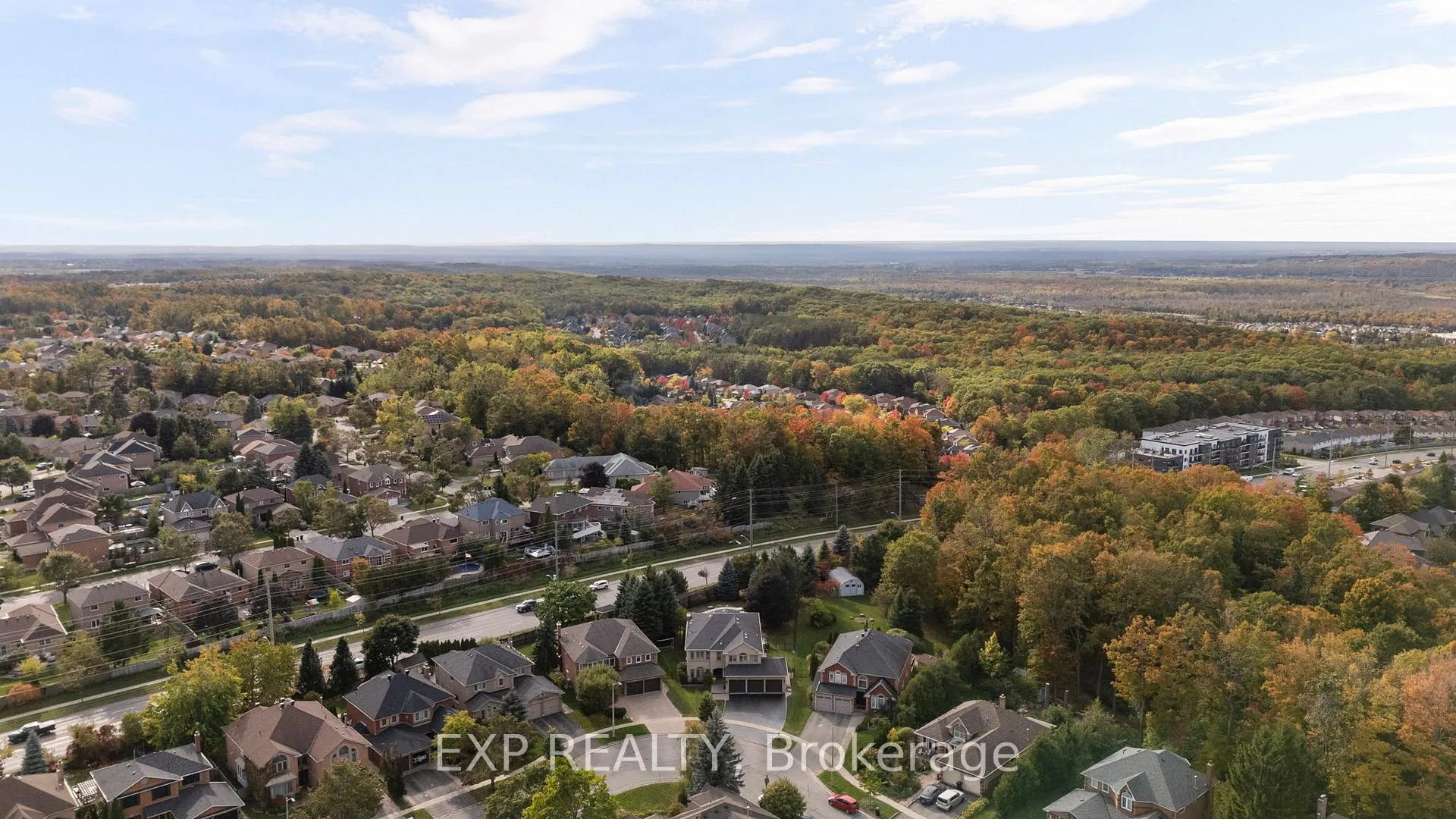 Photo 47 of 71 Cityview Circle, Barrie, Holly — HOMEH