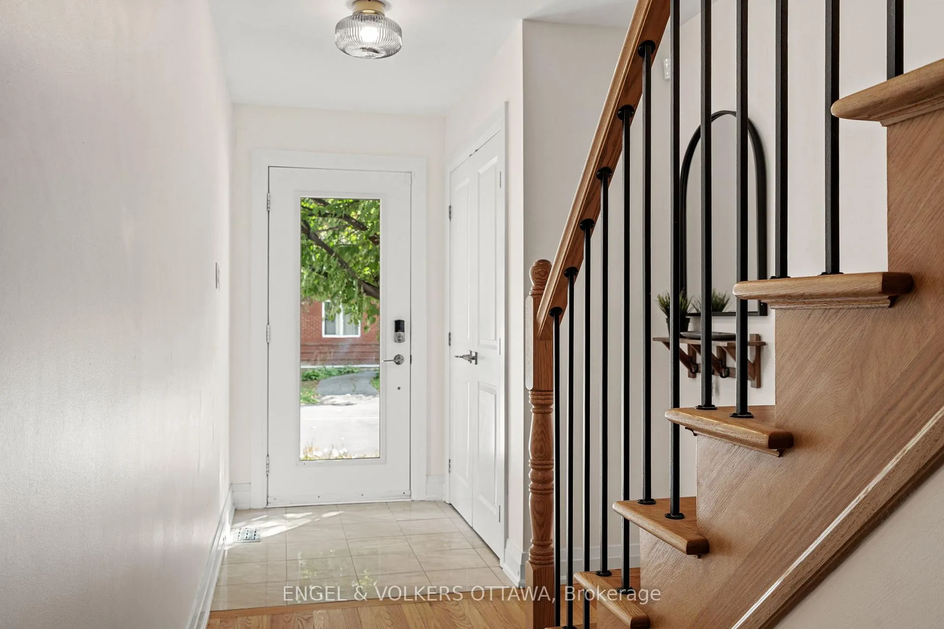Photo 20 of 1137 Rockingham Avenue, Ottawa, Billings Bridge — HOMEH