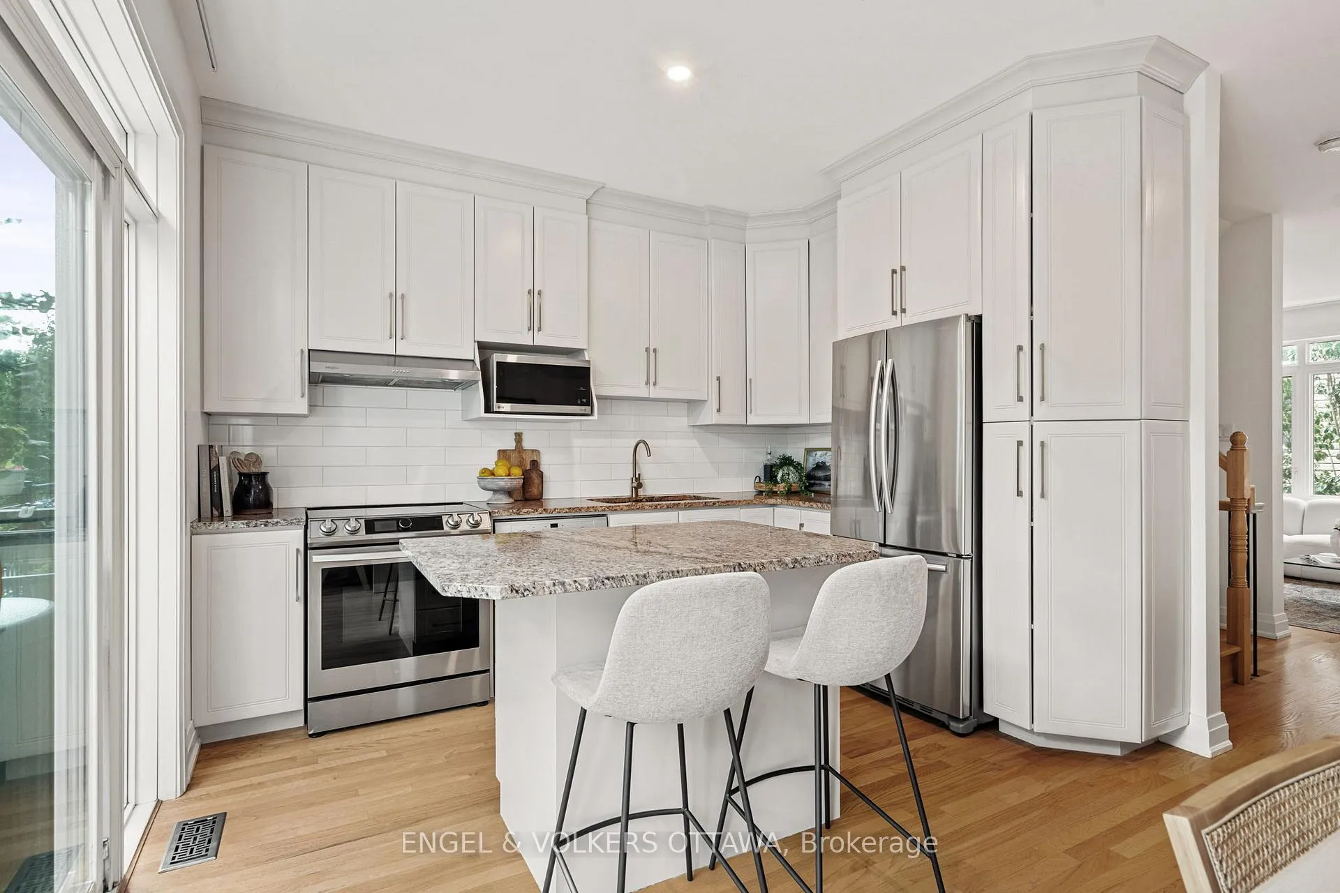Photo 45 of 1137 Rockingham Avenue, Ottawa, Billings Bridge — HOMEH
