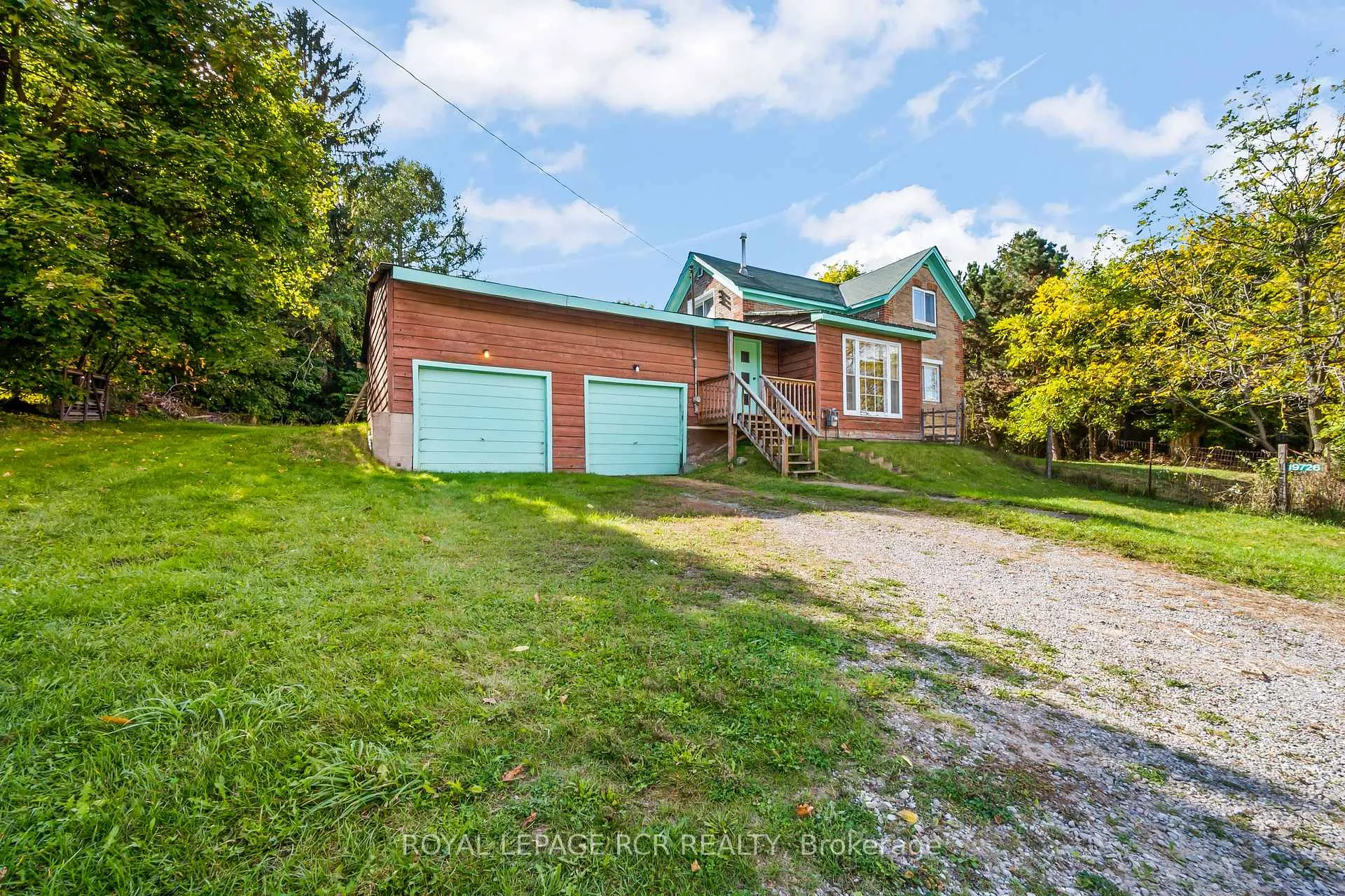 Photo 2 of 19726 Airport Road, Caledon, Rural Caledon — HOMEH