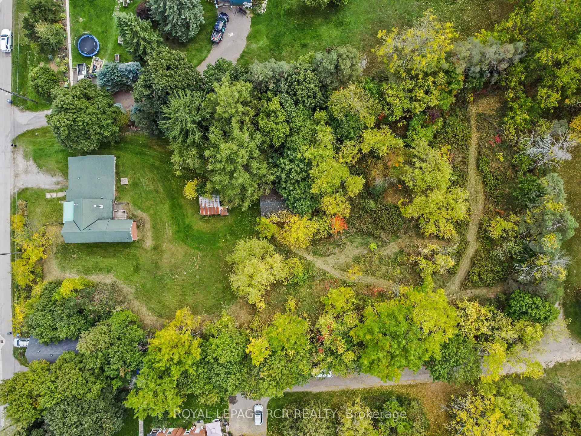 Photo 3 of 19726 Airport Road, Caledon, Rural Caledon — HOMEH