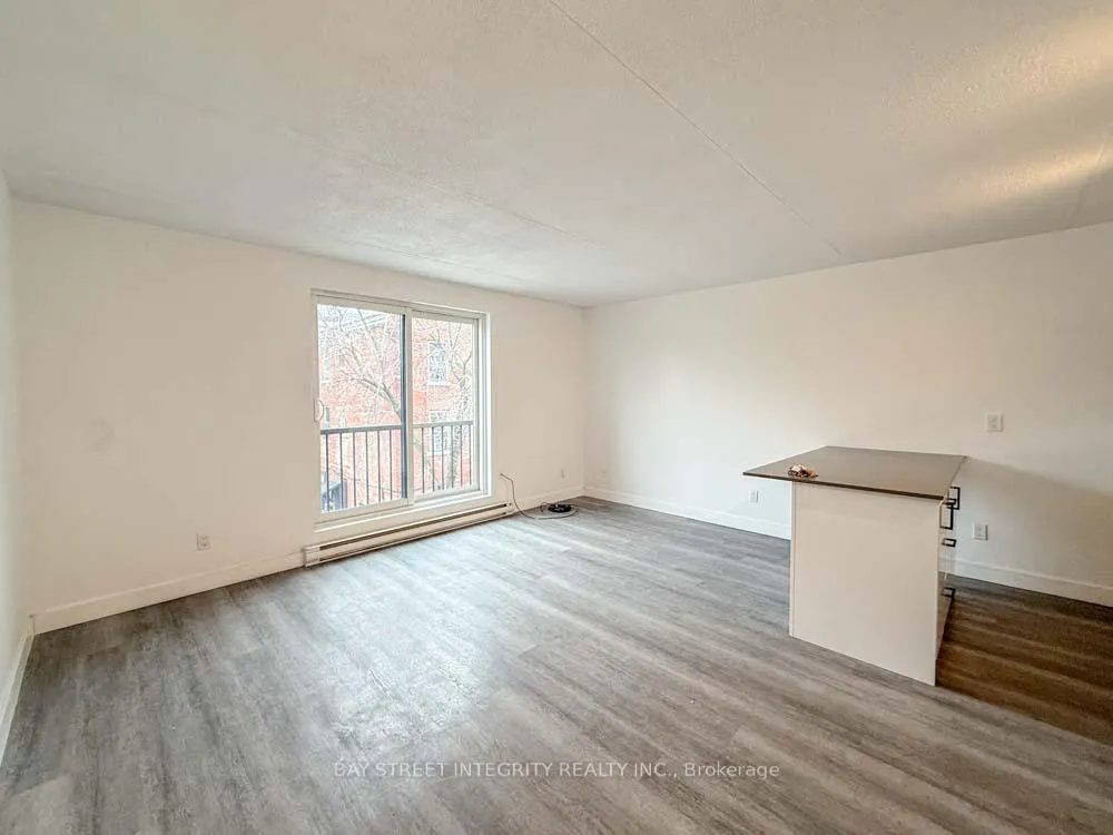 Photo 5 of Unit Unit 11, 678 Queen Street E, Toronto, South Riverdale — HOMEH