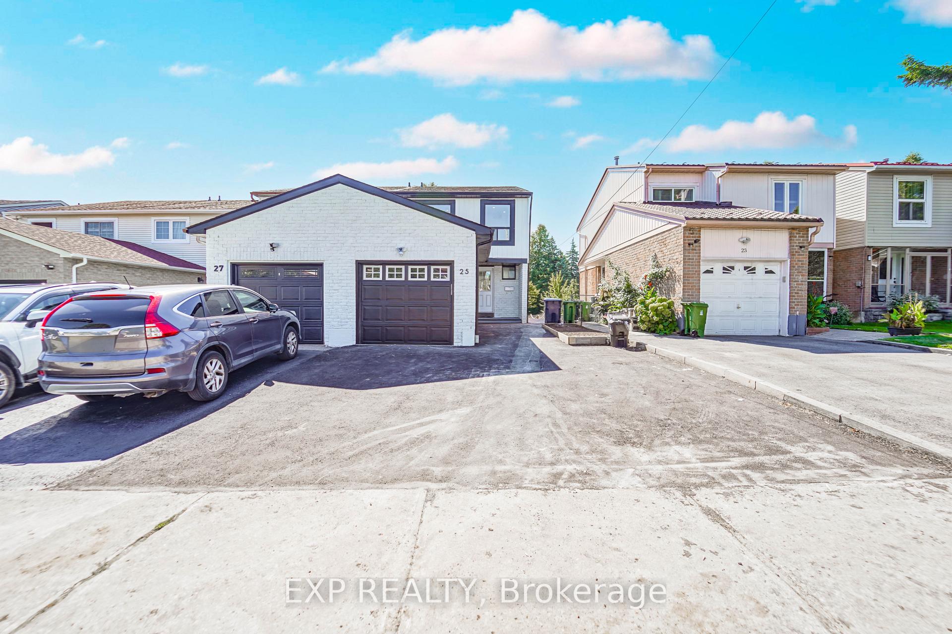 Photo 3 of Unit Upper Lvl, 25 Nabob Crescent, Scarborough, Malvern — HOMEH