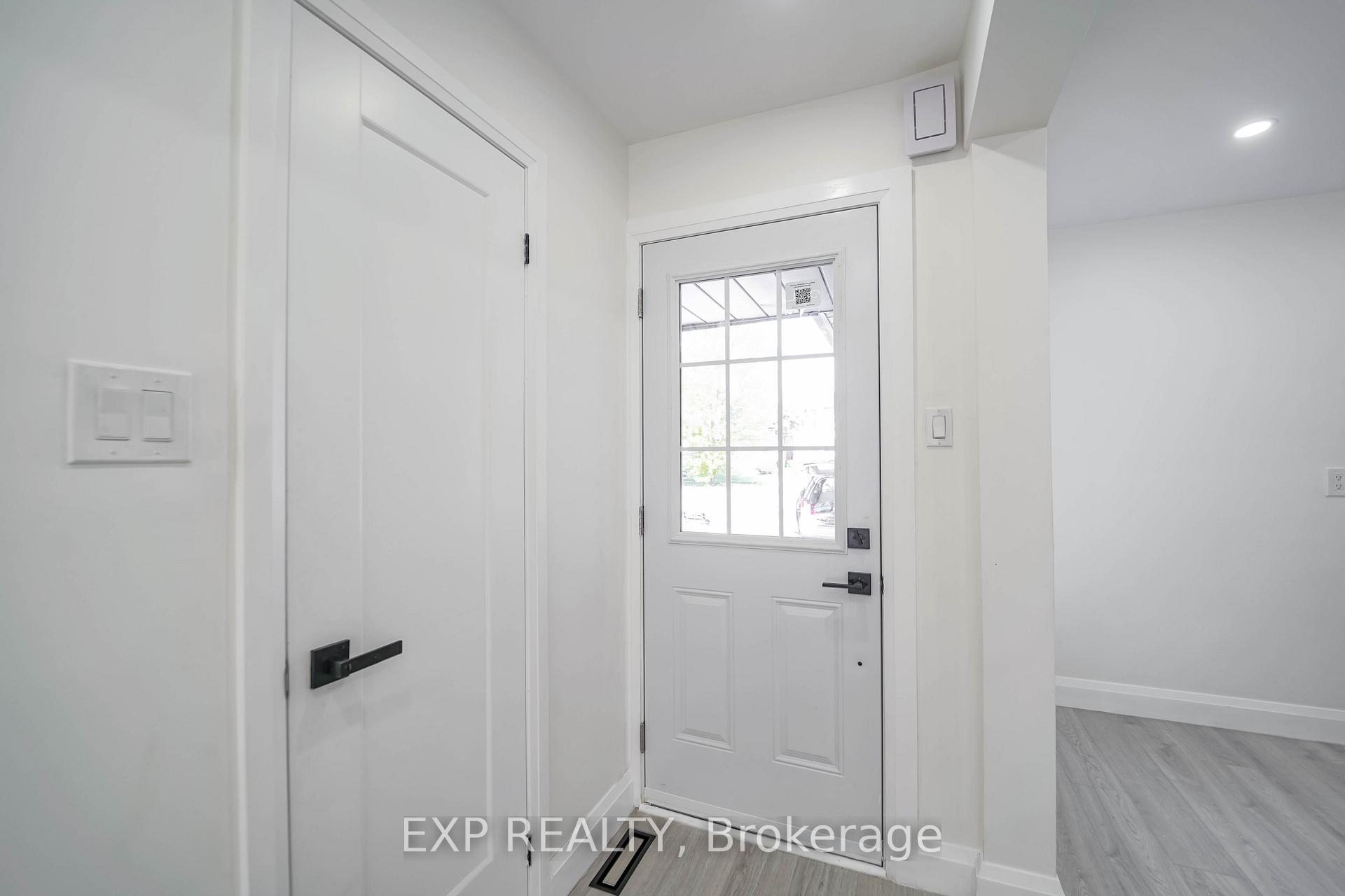 Photo 5 of Unit Upper Lvl, 25 Nabob Crescent, Scarborough, Malvern — HOMEH