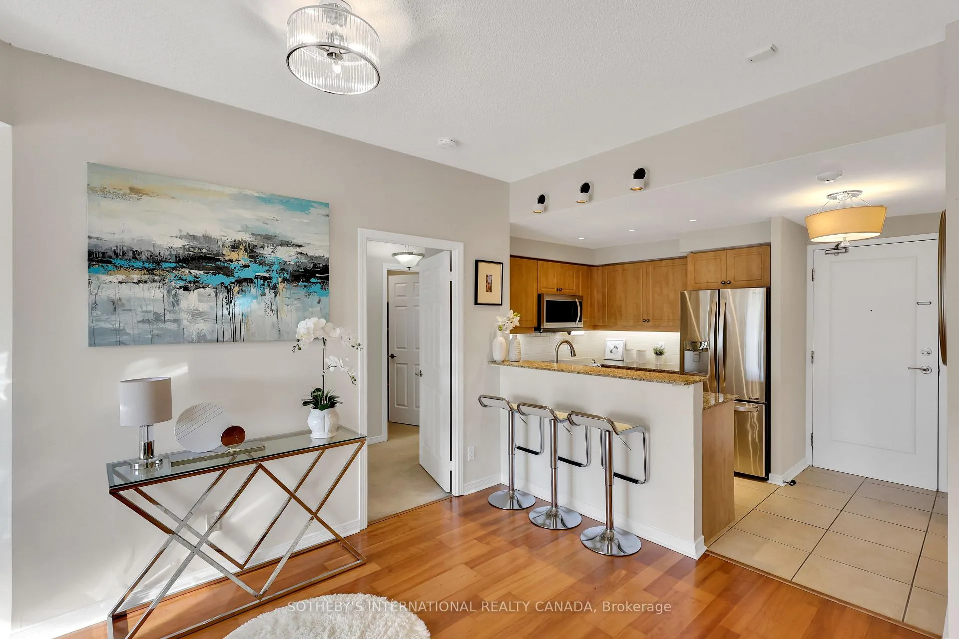 Photo 11 of Unit 415, 451 Rosewell Avenue, Toronto, Lawrence Park South — HOMEH