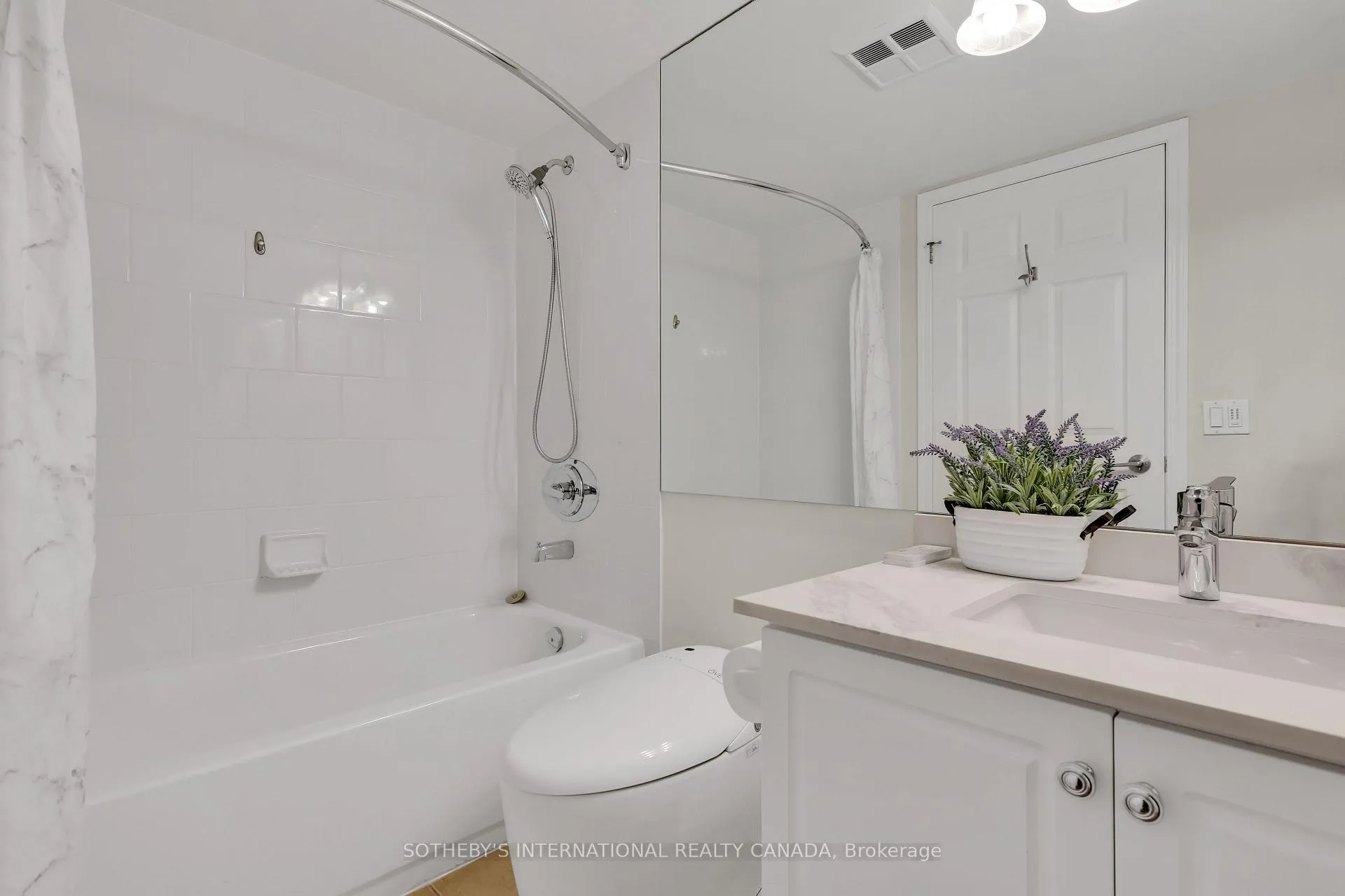 Photo 26 of Unit 415, 451 Rosewell Avenue, Toronto, Lawrence Park South — HOMEH