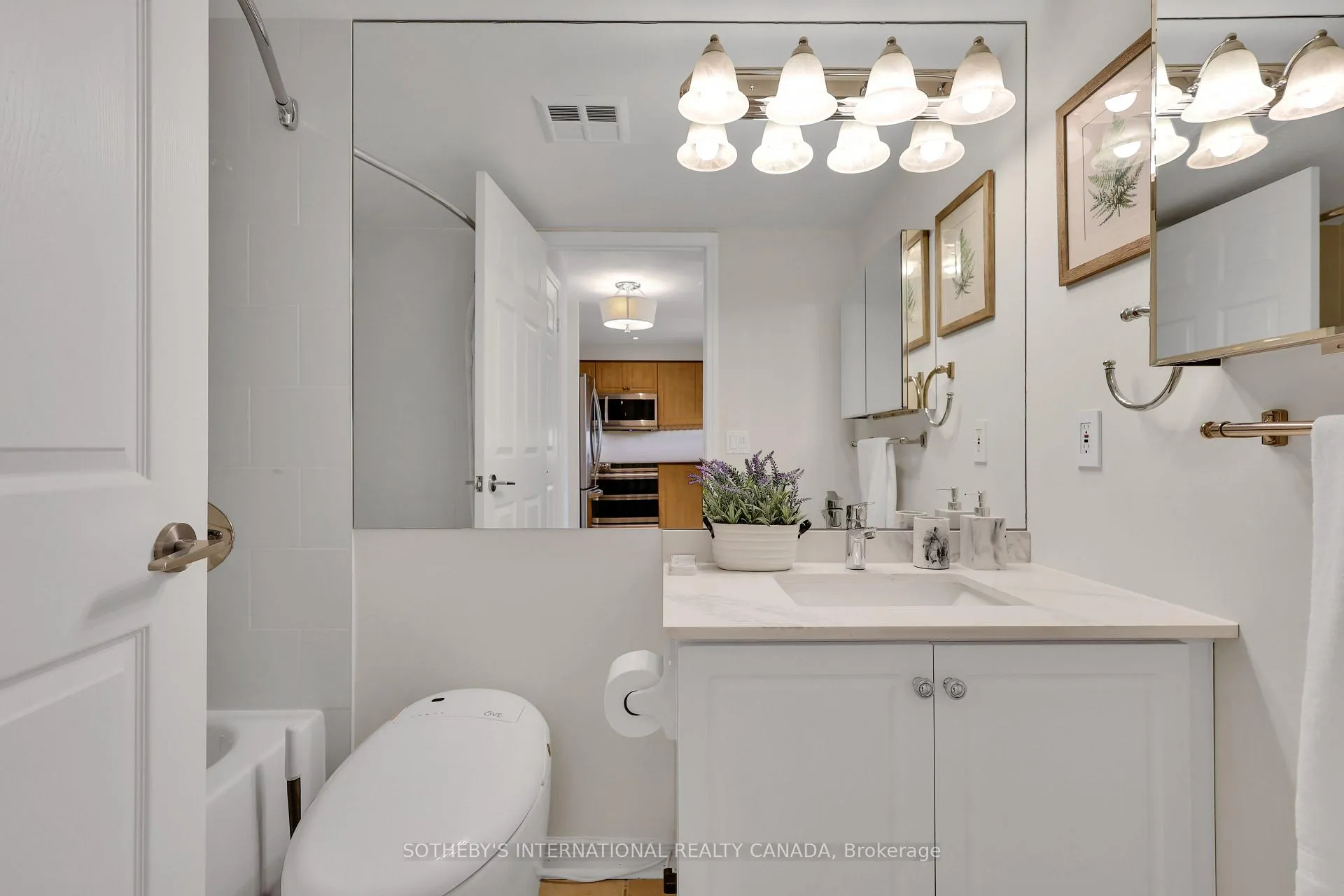 Photo 27 of Unit 415, 451 Rosewell Avenue, Toronto, Lawrence Park South — HOMEH