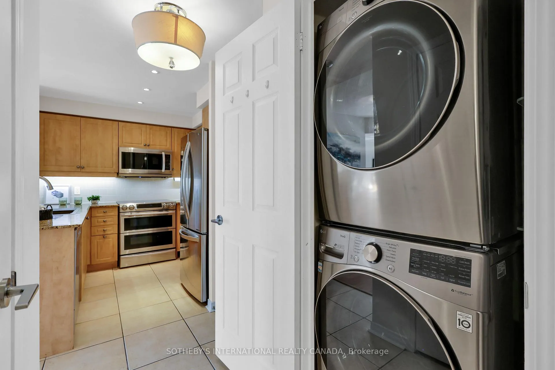 Photo 28 of Unit 415, 451 Rosewell Avenue, Toronto, Lawrence Park South — HOMEH
