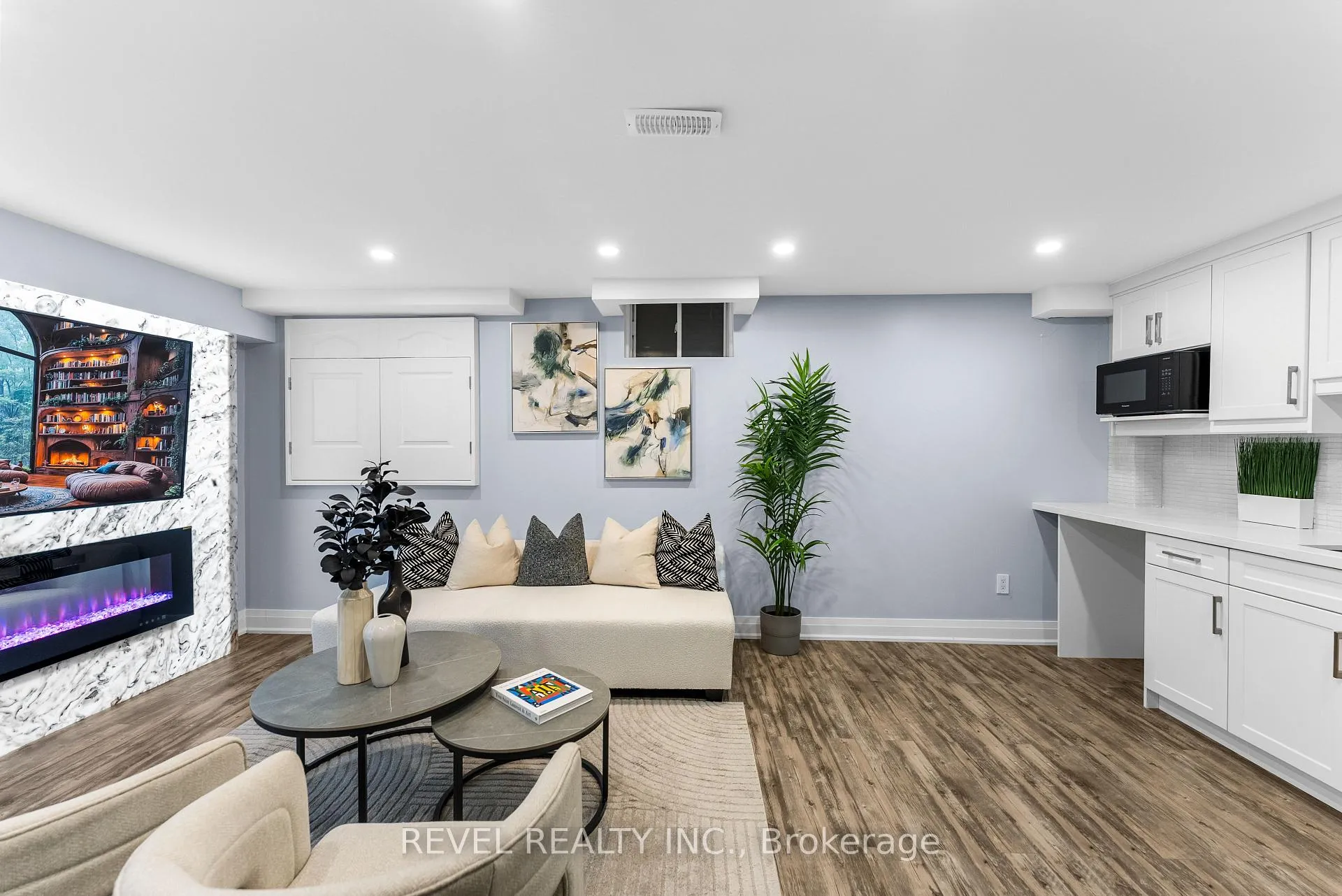 Photo 35 of 190 Landsbridge Street, Caledon, Bolton East — HOMEH