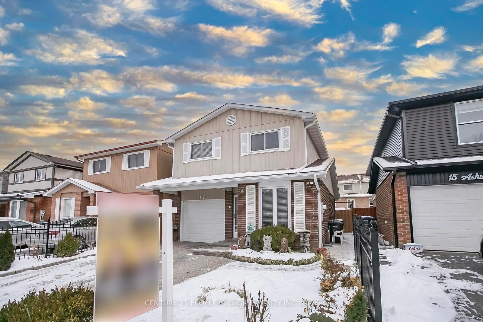 Photo 3 of 17 Ashurst Crescent, Brampton, Madoc — HOMEH