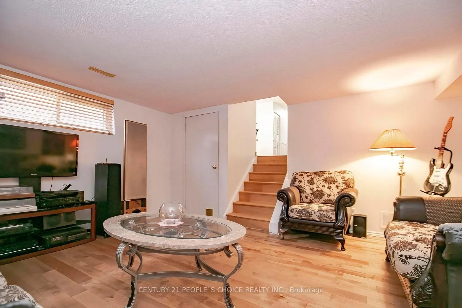 Photo 39 of 17 Ashurst Crescent, Brampton, Madoc — HOMEH