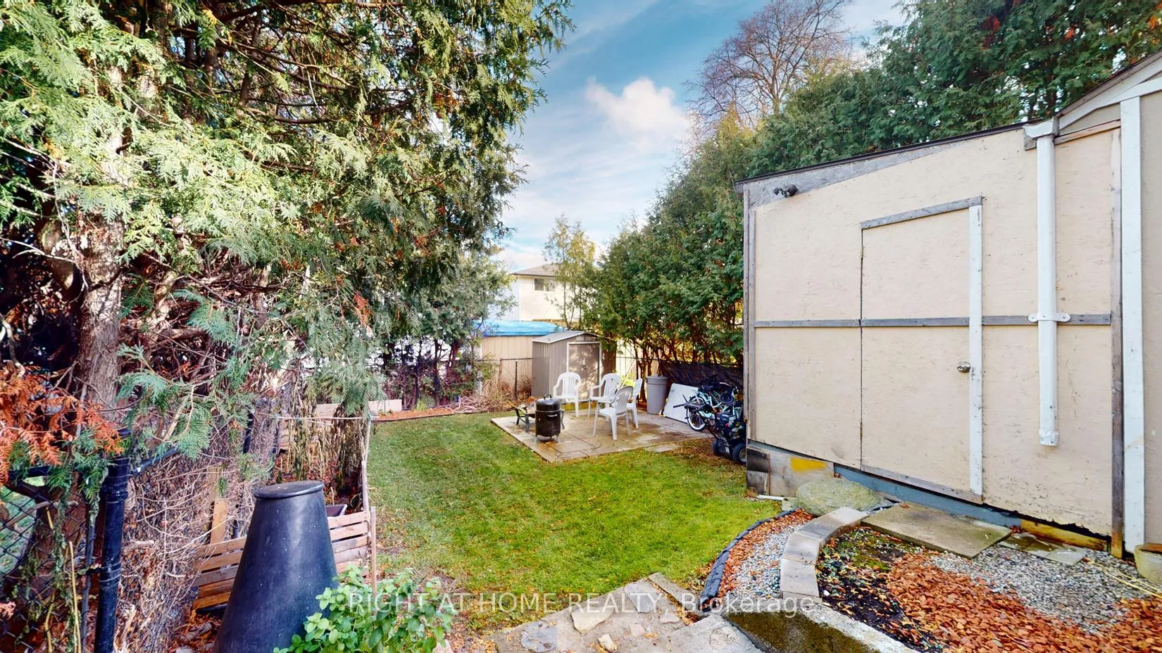 Photo 7 of 407 Maplewood Drive, Oshawa, O'Neill — HOMEH