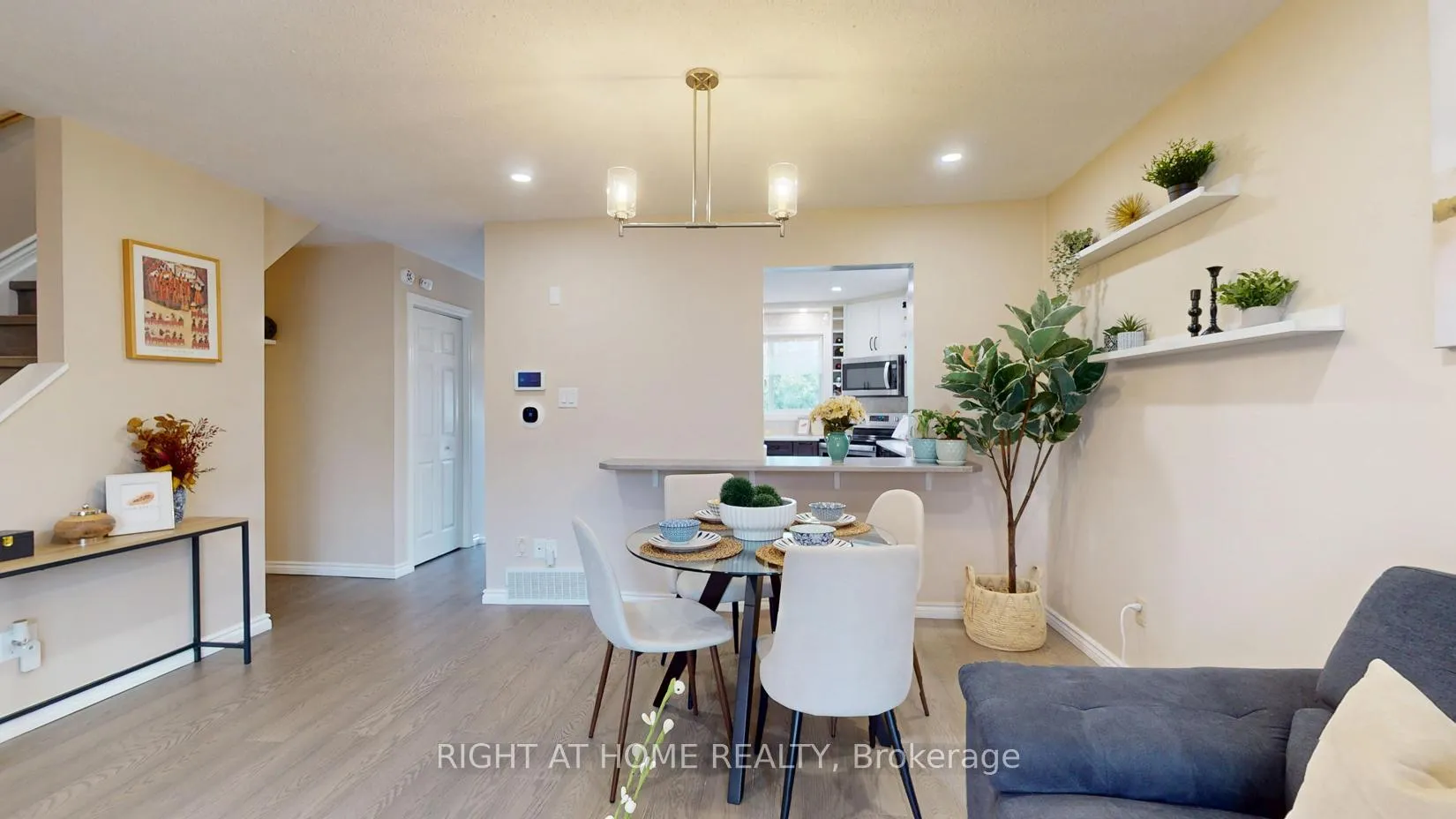 Photo 19 of 407 Maplewood Drive, Oshawa, O'Neill — HOMEH
