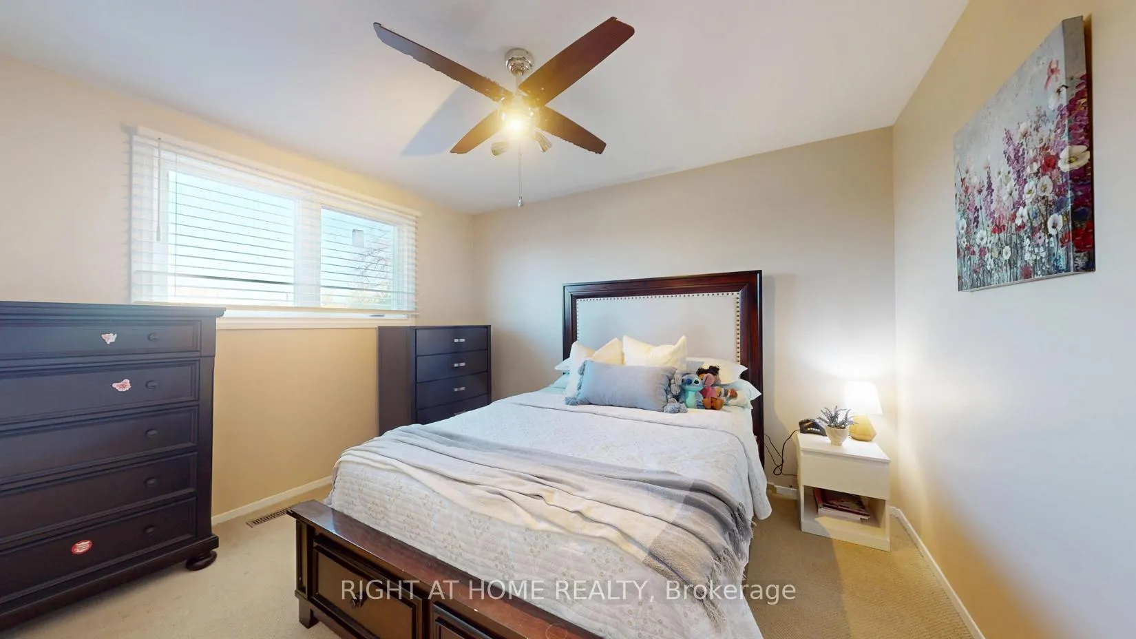 Photo 24 of 407 Maplewood Drive, Oshawa, O'Neill — HOMEH