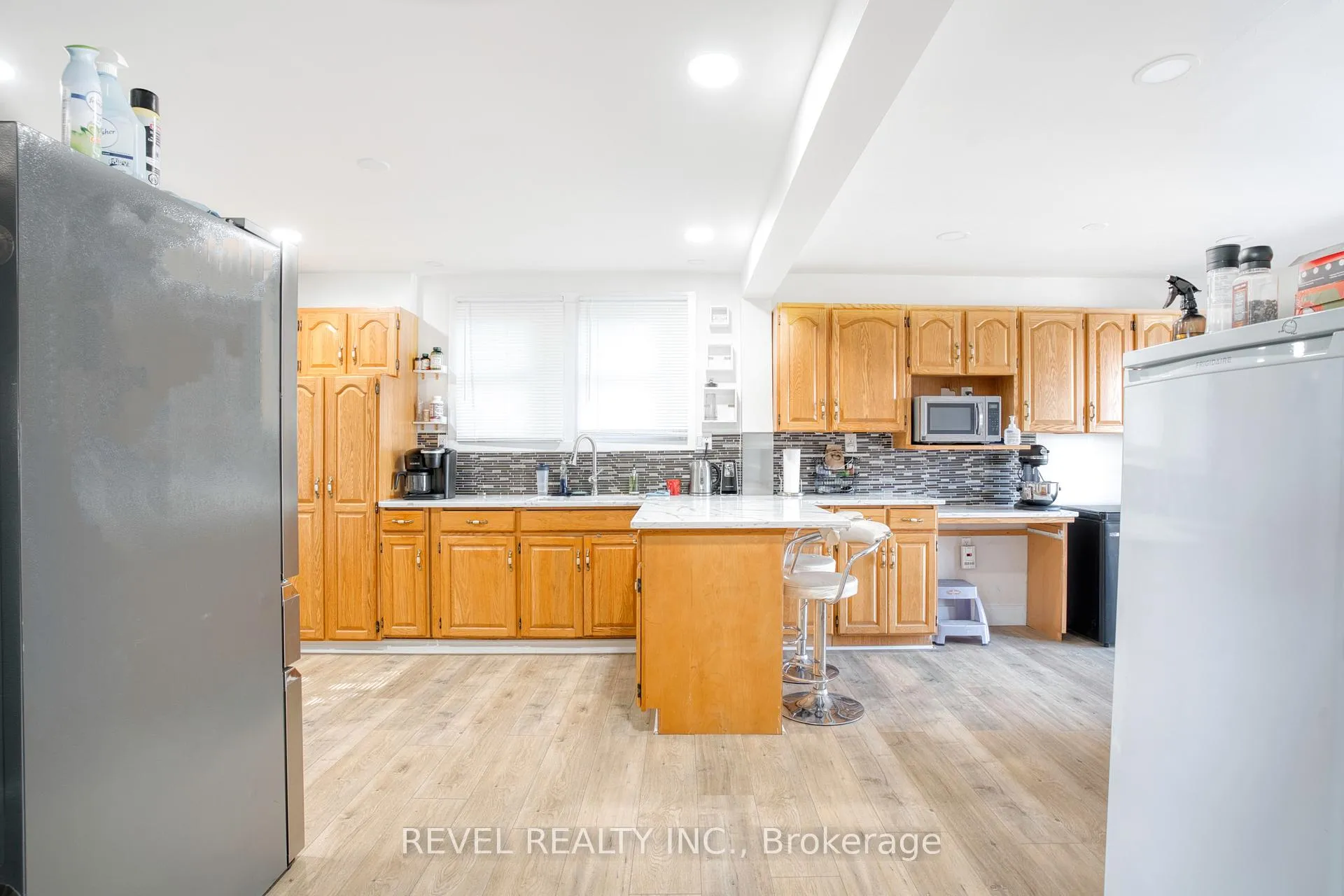 Photo 6 of 15330 Plover Mills Road, Middlesex Centre, Bryanston — HOMEH