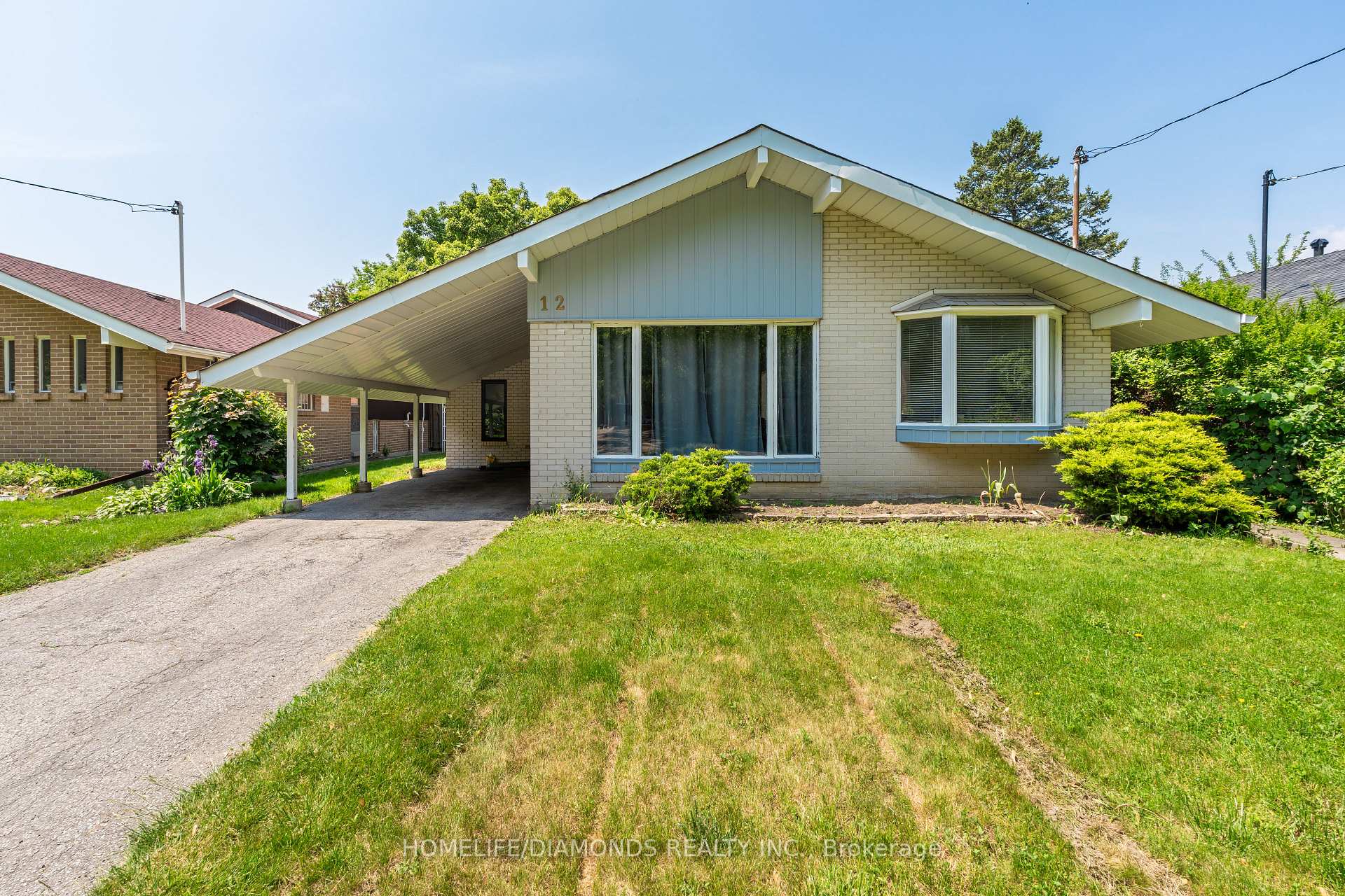 Photo 1 of 12 Munson Crescent, Scarborough, Bendale — HOMEH